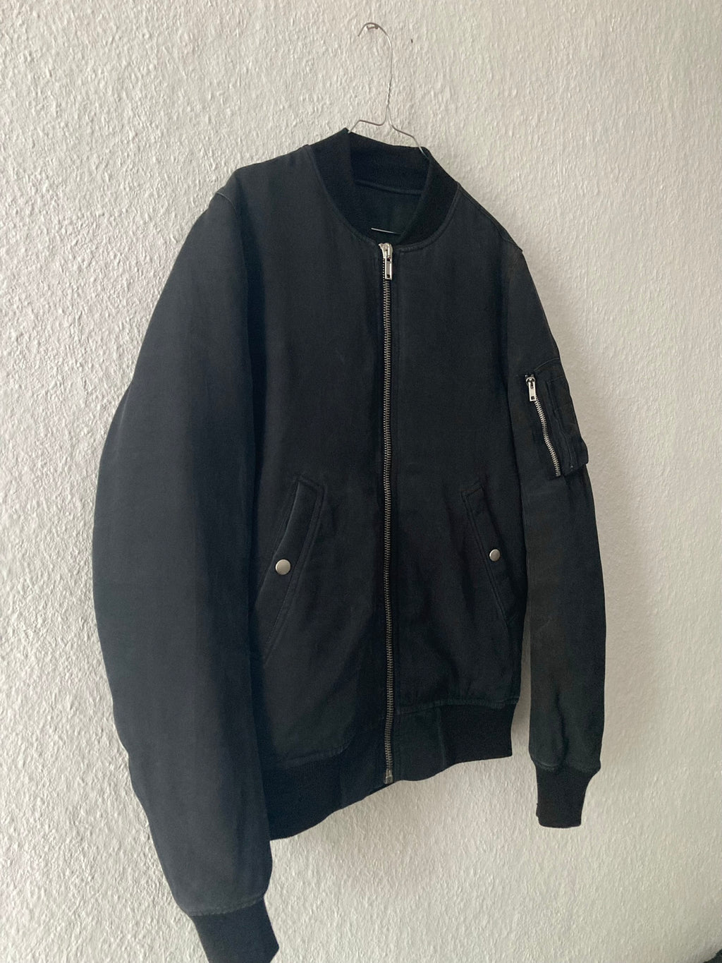 F/W 16 "MASTODON" Silk Goose Down-Filled MA-1 Bomber Jacket in Black