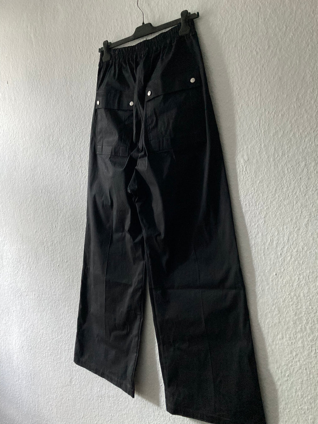 F/W 22 „STROBE“ Geth Bela Pants in Black