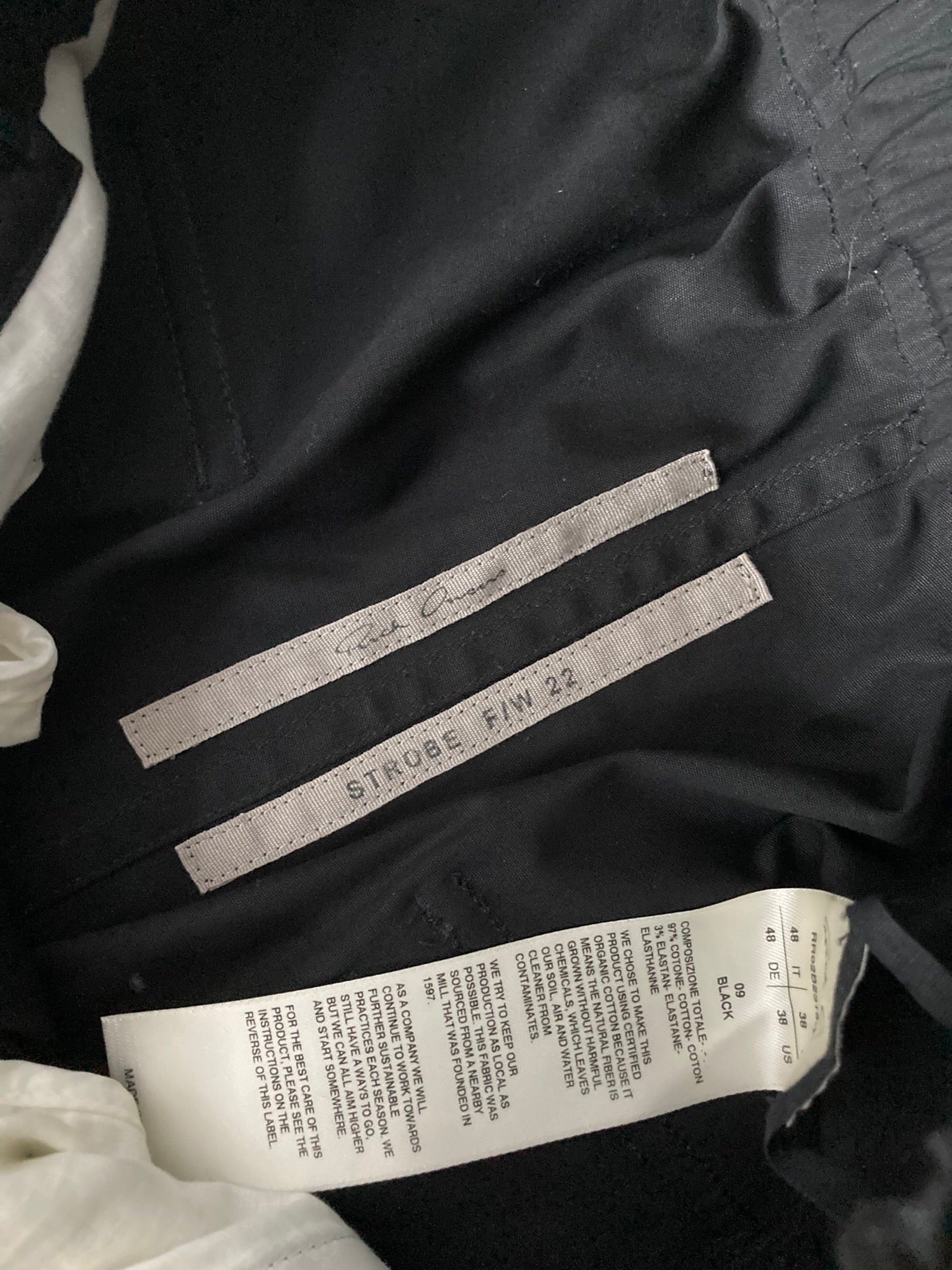 F/W 22 „STROBE“ Geth Bela Pants in Black