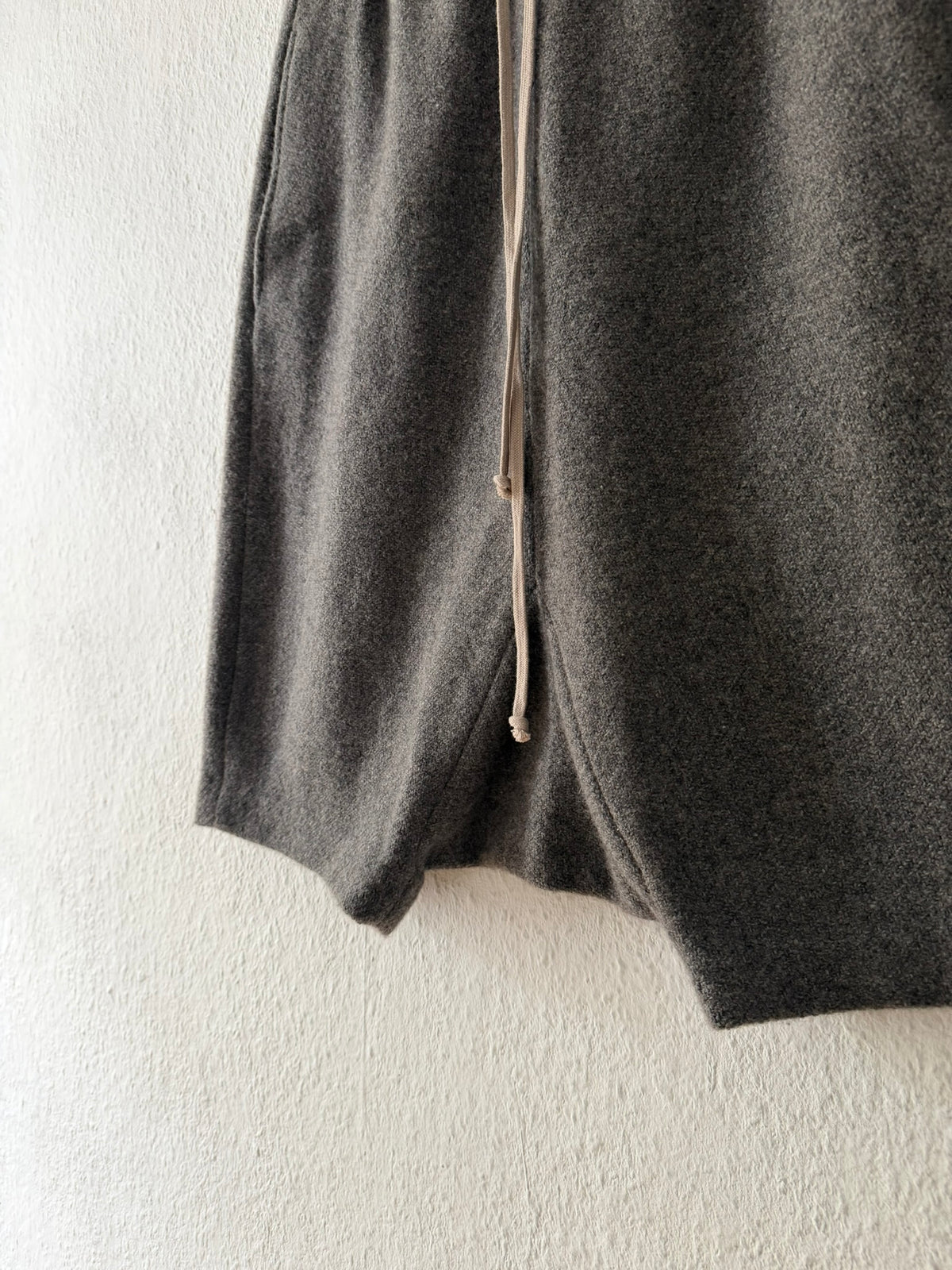 F/W 11 "LIMO" Cashmere & Wool Pod Shorts Rick Owens IT48/M