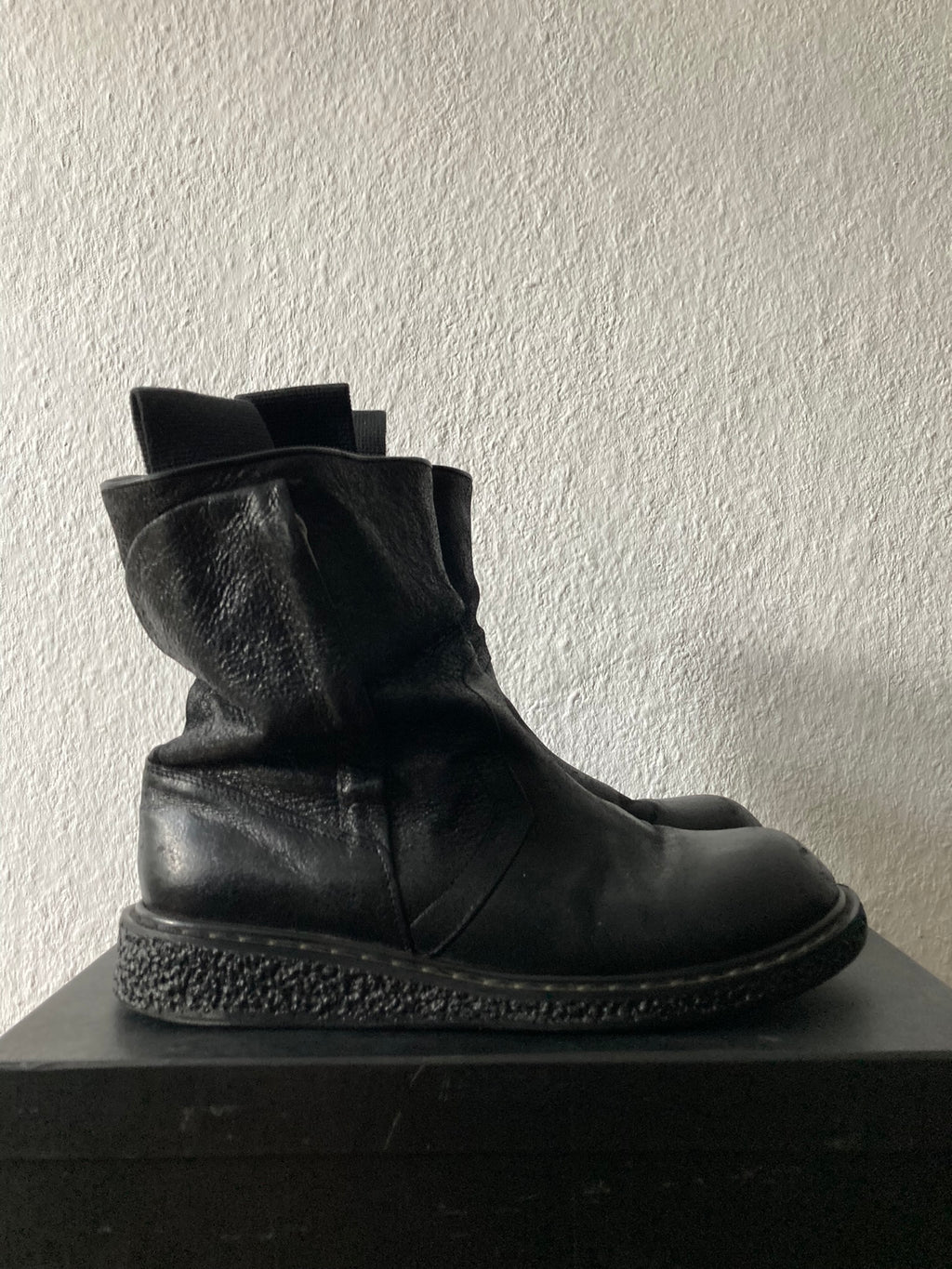 F/W 09 "CRUST" Blistered Lamb Leather Cargo Creeper Pull On Boots