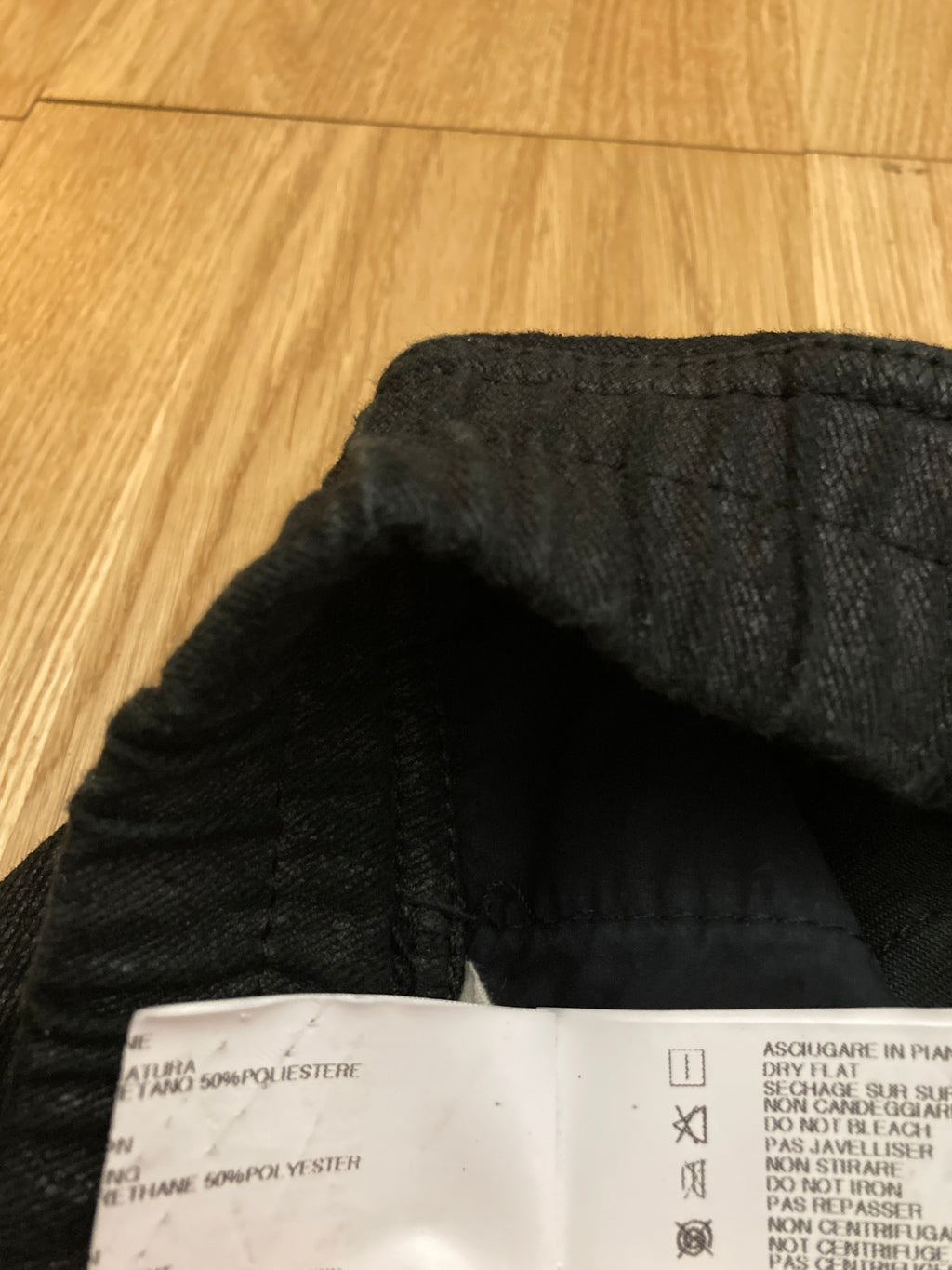 F/W 12 "MOUNTAIN" Waxed "Black Vintage" Pod Shorts Rick Owens M