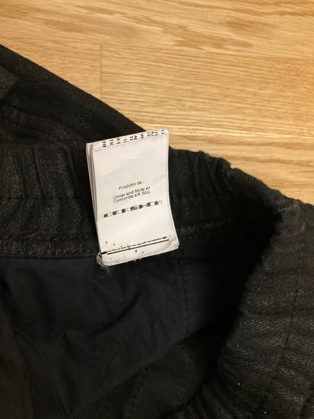 F/W 12 "MOUNTAIN" Waxed "Black Vintage" Pod Shorts Rick Owens M