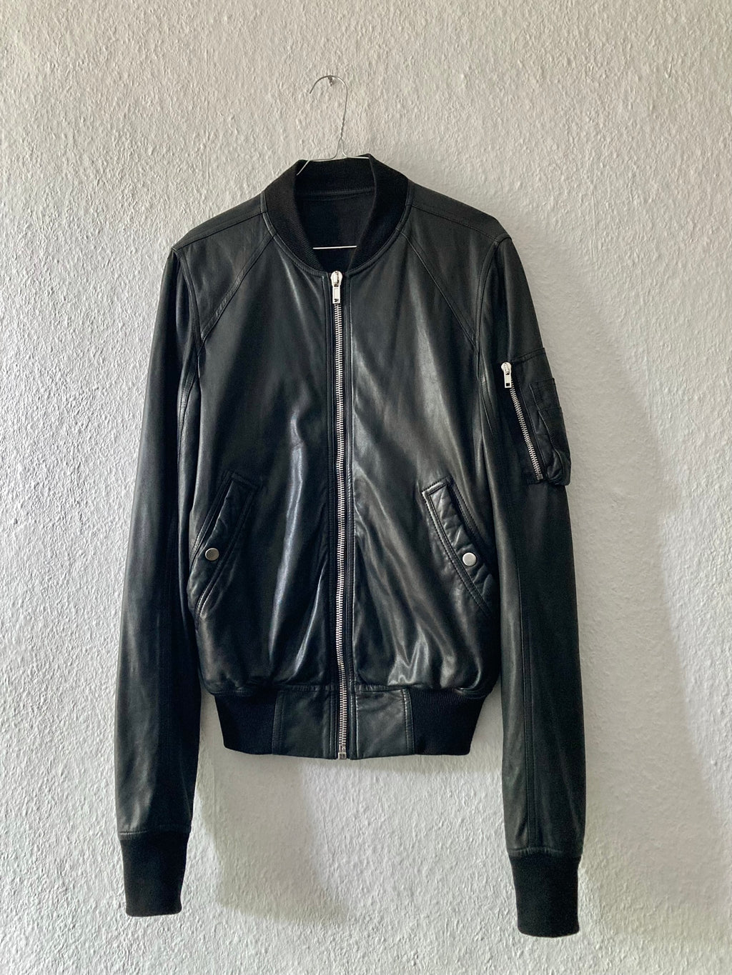 F/W 17 “GLITTER” Lamb Leather Bomber Jacket in Black
