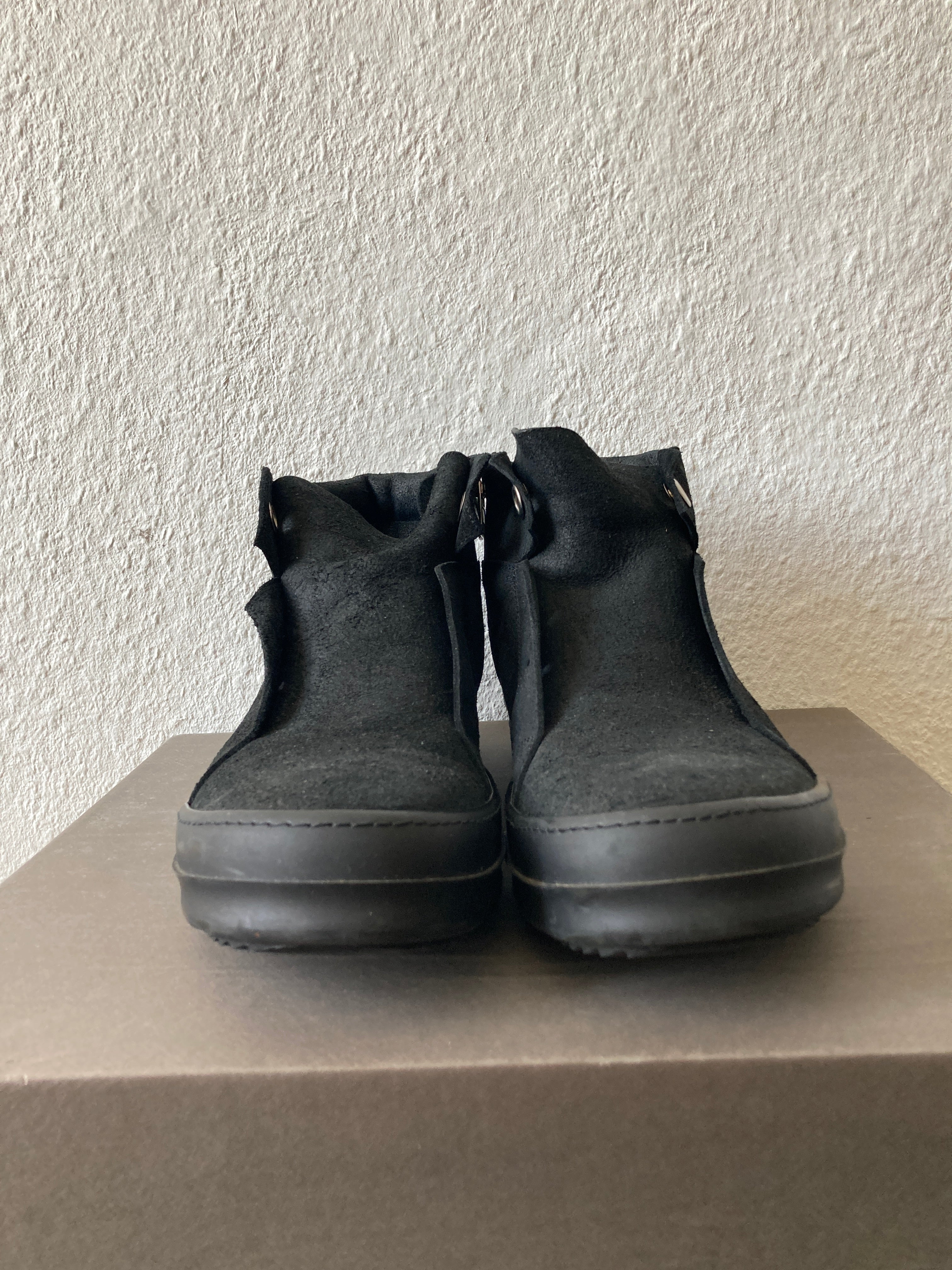 F/W 15 „SPHINX“ Triple Black Reverse Leather Island Dunks