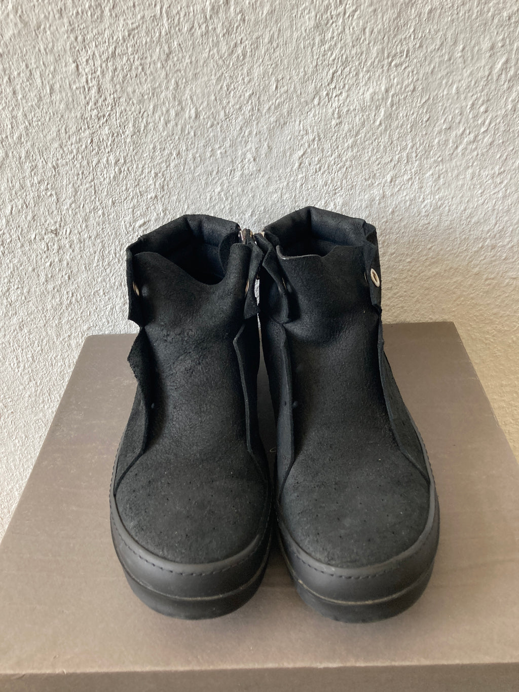 F/W 15 „SPHINX“ Triple Black Reverse Leather Island Dunks