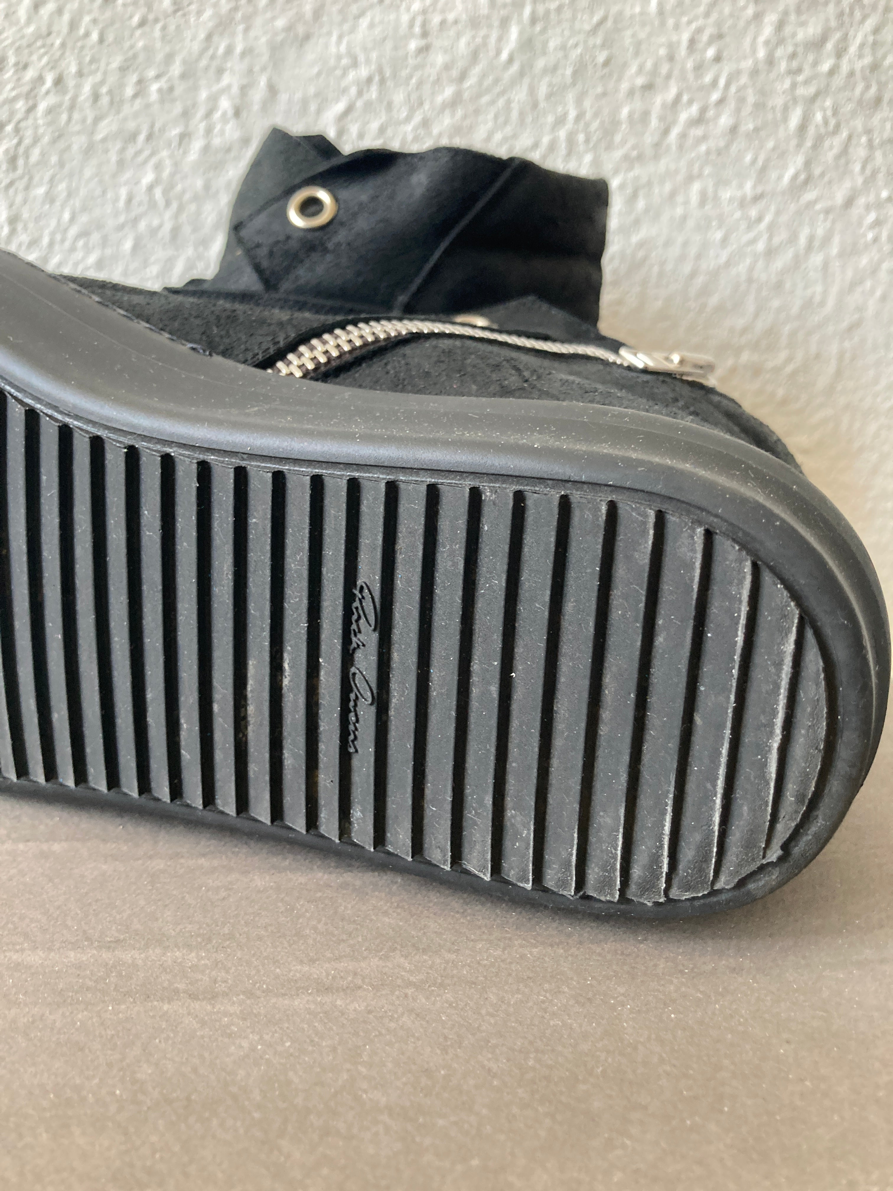 F/W 15 „SPHINX“ Triple Black Reverse Leather Island Dunks