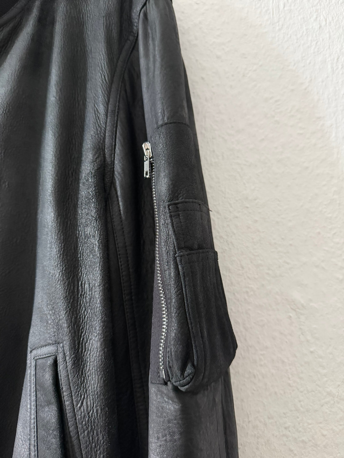 F/W 24 "PORTERVILLE" Blistered Lamb Leather Flight Bomber Jacket Rick Owens IT52/L