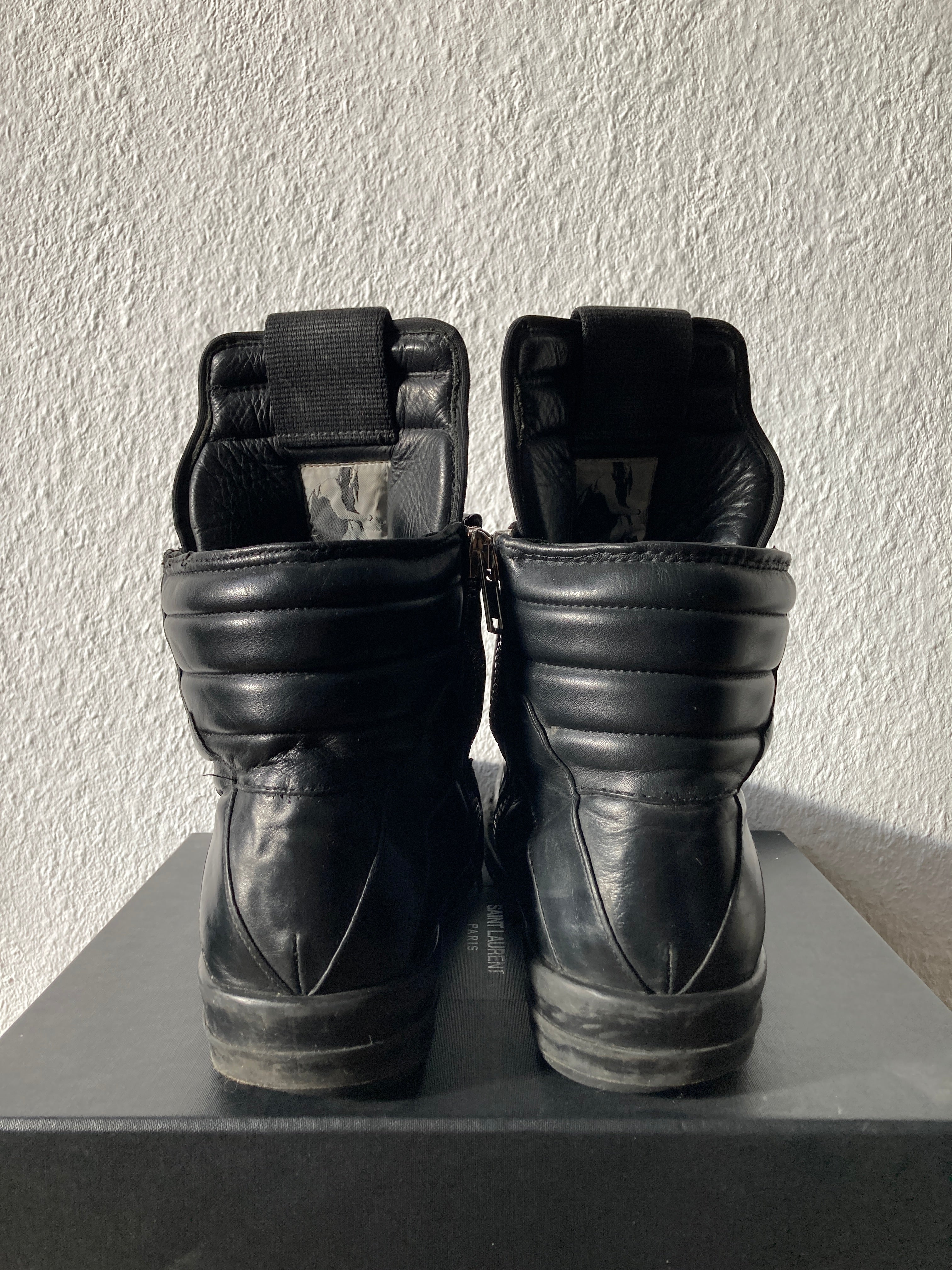 F/W 16 "MASTODON" Triple Black Geobaskets IT45/US12