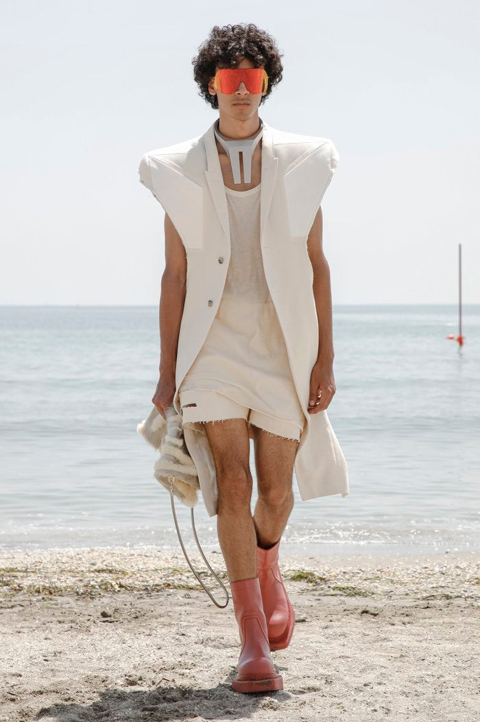 S/S 22 “FOGACHINE” Runway Ecru Spartan Shorts