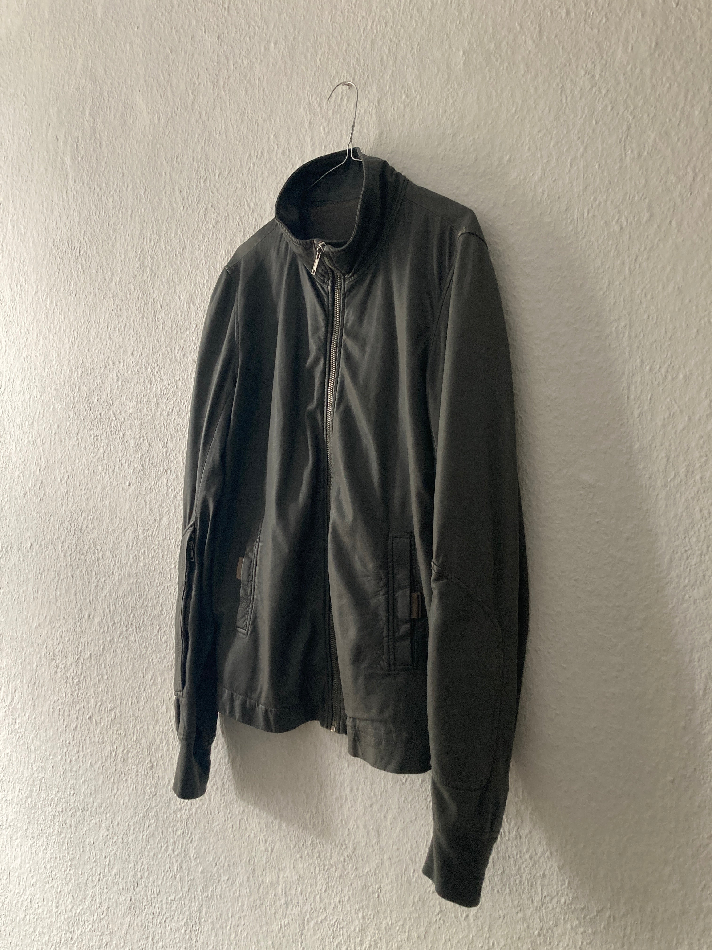 S/S 09 „STRUTTER“ Silky Lamb Leather High-Neck Jacket