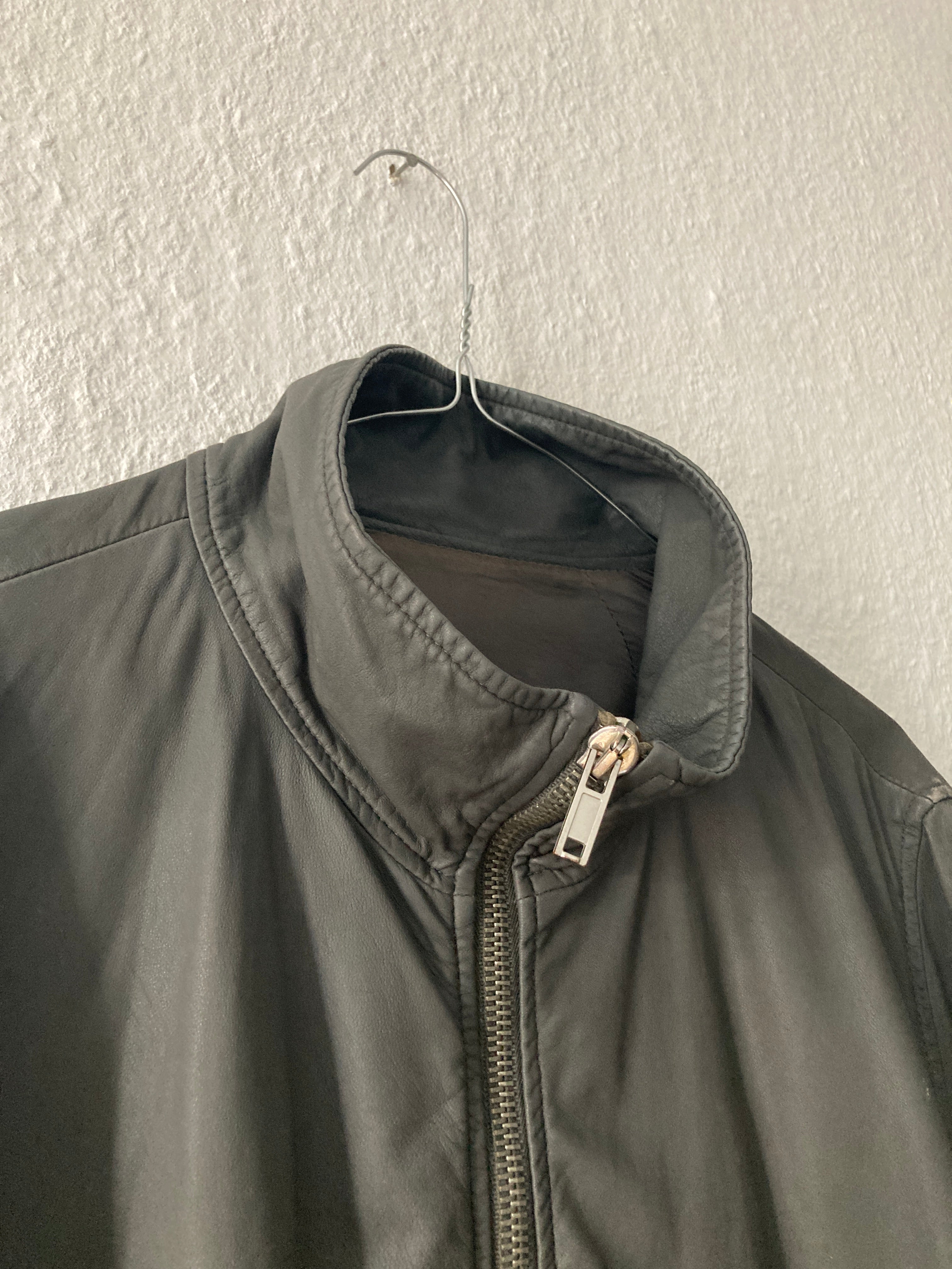 S/S 09 „STRUTTER“ Silky Lamb Leather High-Neck Jacket