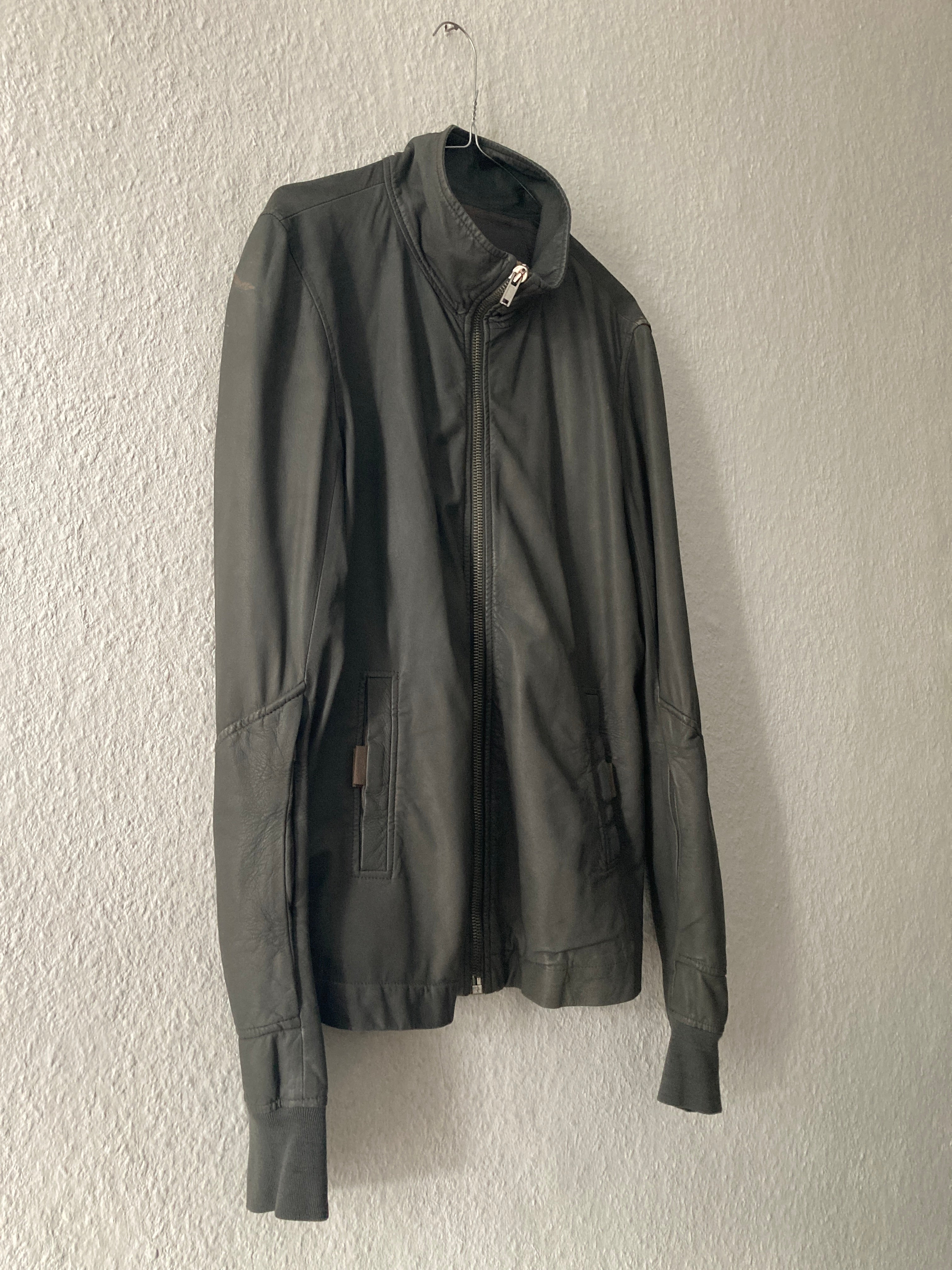 S/S 09 „STRUTTER“ Silky Lamb Leather High-Neck Jacket