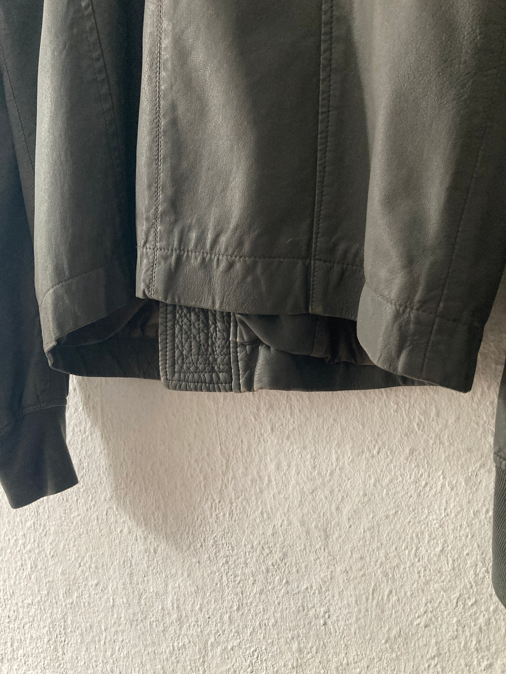 S/S 09 „STRUTTER“ Silky Lamb Leather High-Neck Jacket