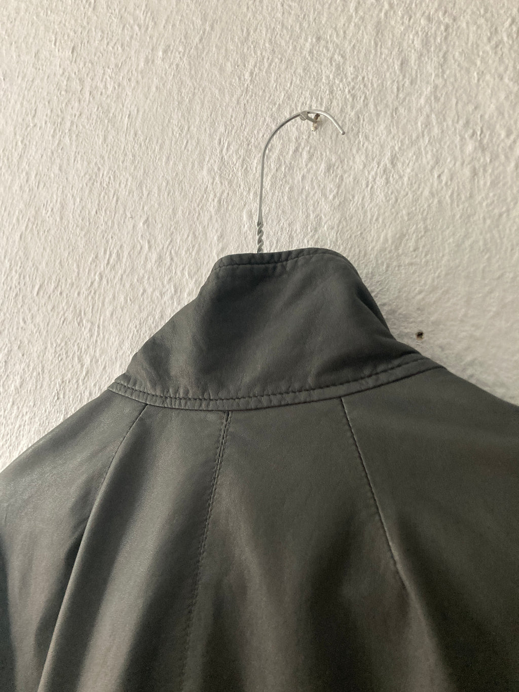 S/S 09 „STRUTTER“ Silky Lamb Leather High-Neck Jacket