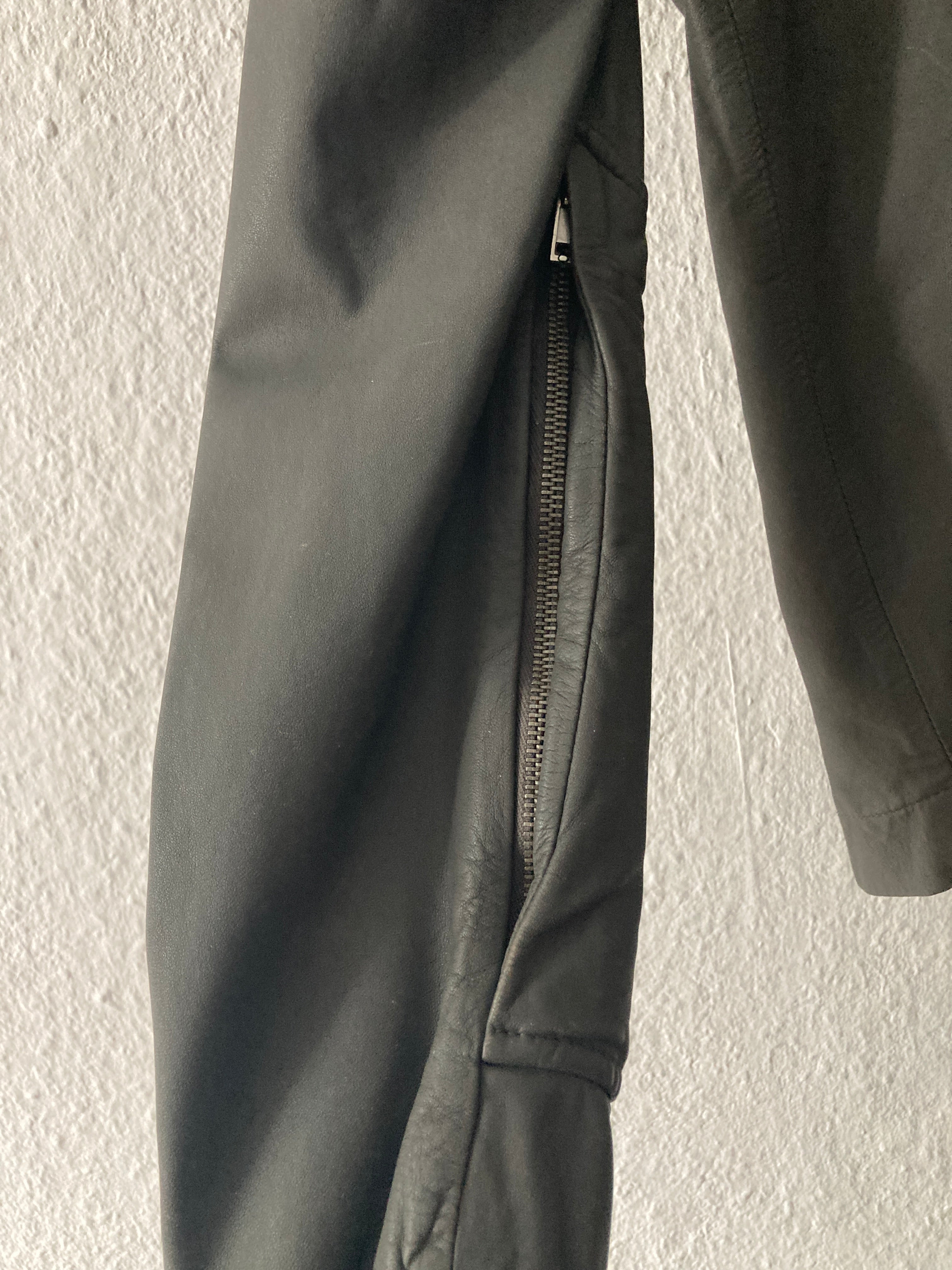 S/S 09 „STRUTTER“ Silky Lamb Leather High-Neck Jacket