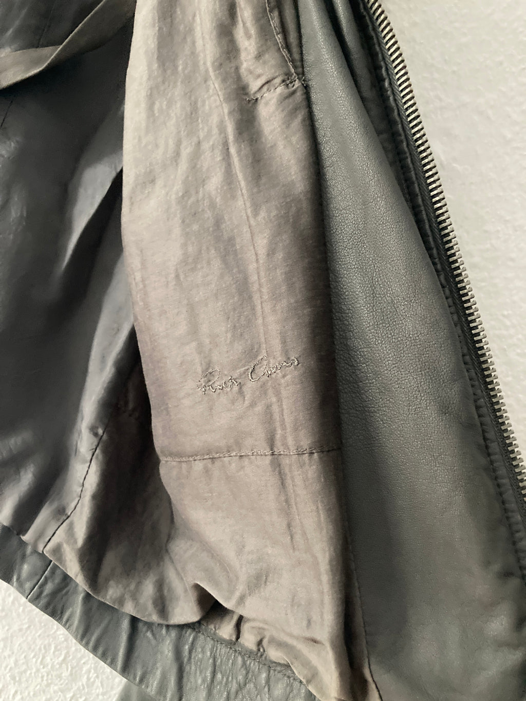 S/S 09 „STRUTTER“ Silky Lamb Leather High-Neck Jacket