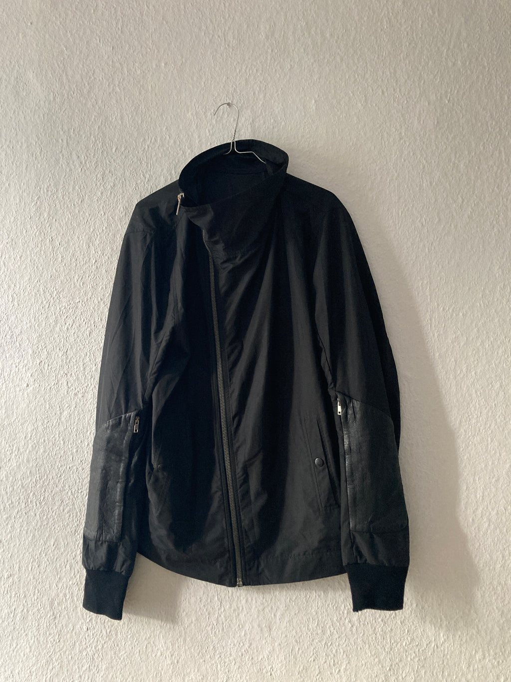 S/S 09 "STRUTTER" Layered Polyester Mollino Jacket w. Lamb Leather Patches