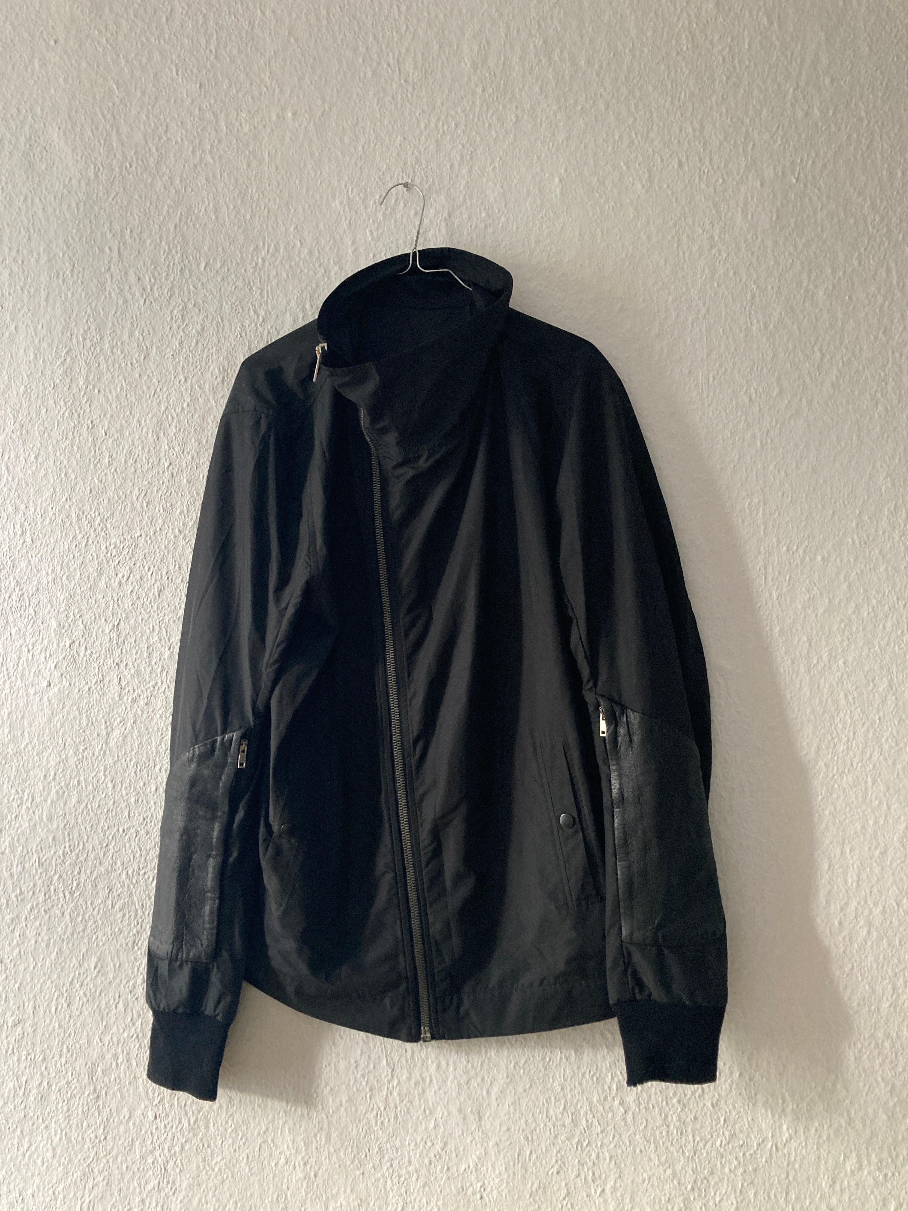 S/S 09 "STRUTTER" Layered Polyester Mollino Jacket w. Lamb Leather Patches