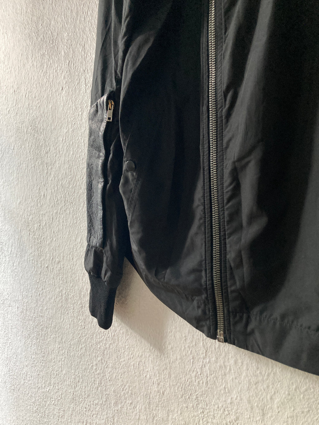S/S 09 "STRUTTER" Layered Polyester Mollino Jacket w. Lamb Leather Patches