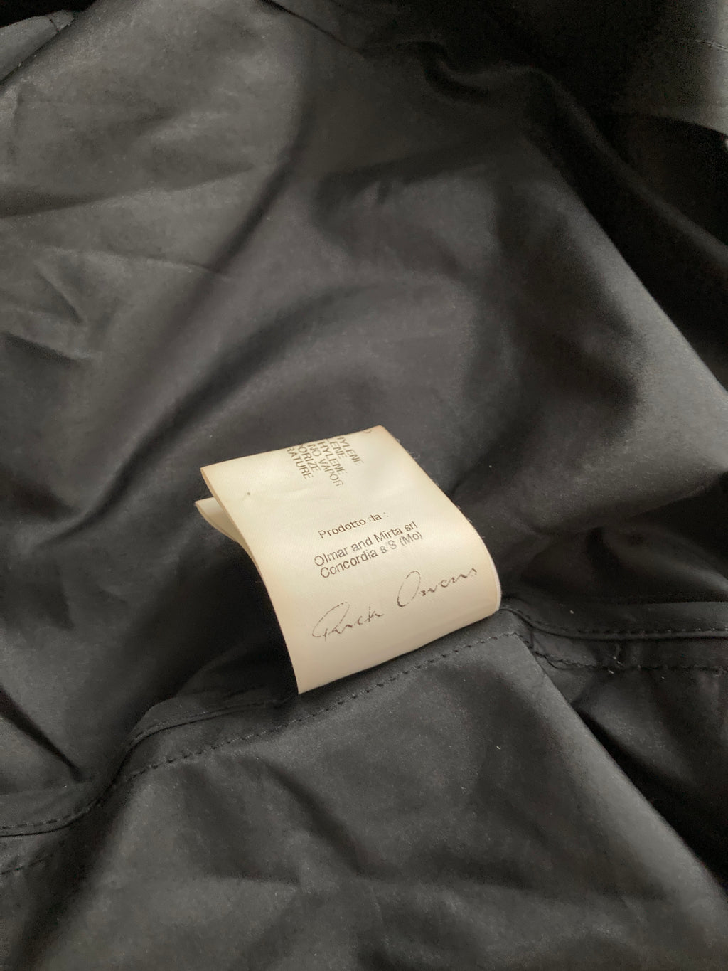 S/S 09 "STRUTTER" Layered Polyester Mollino Jacket w. Lamb Leather Patches
