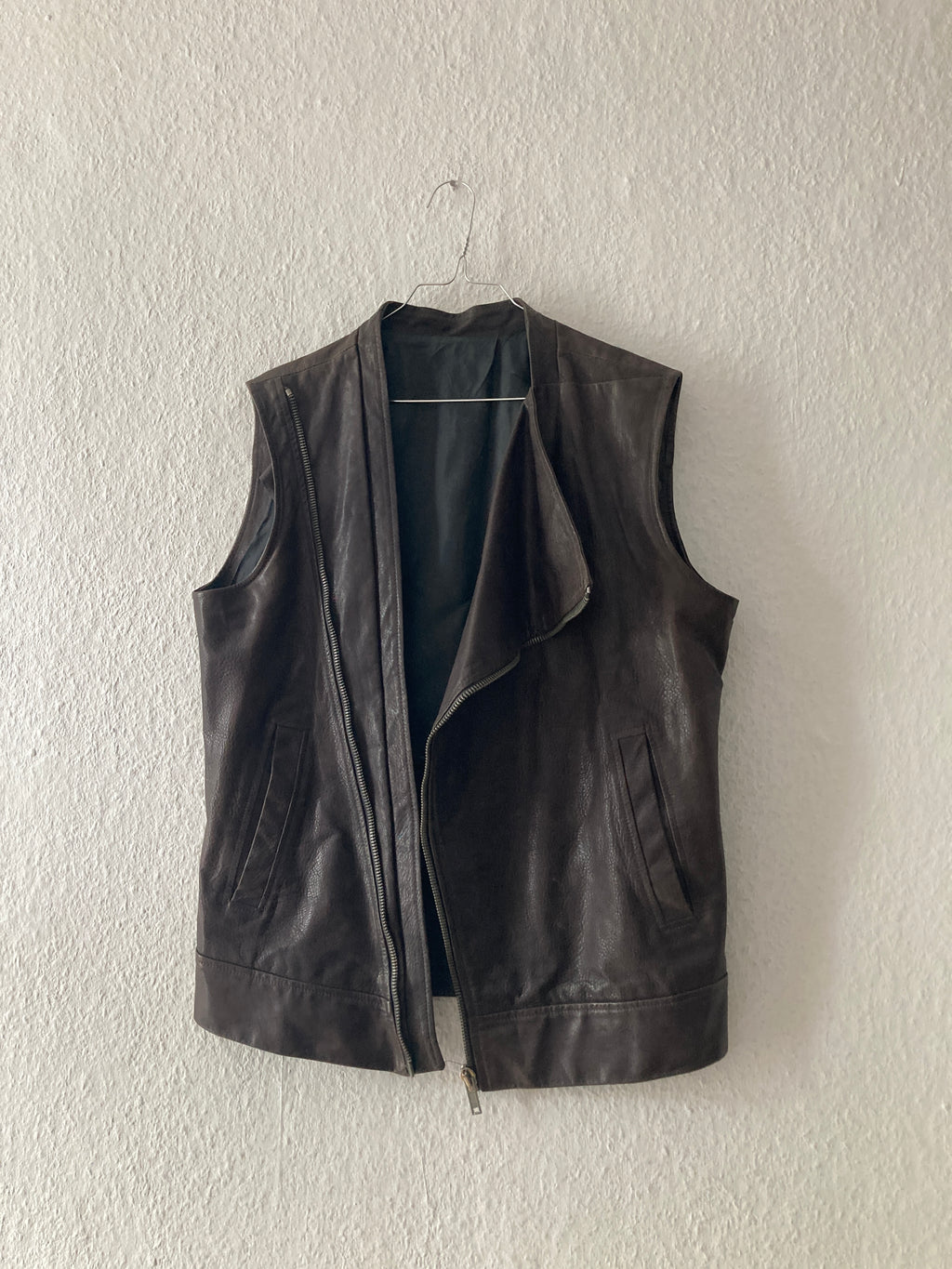 S/S 09 "STRUTTER" Dark Shadow Calf Leather Vest Rick Owens M