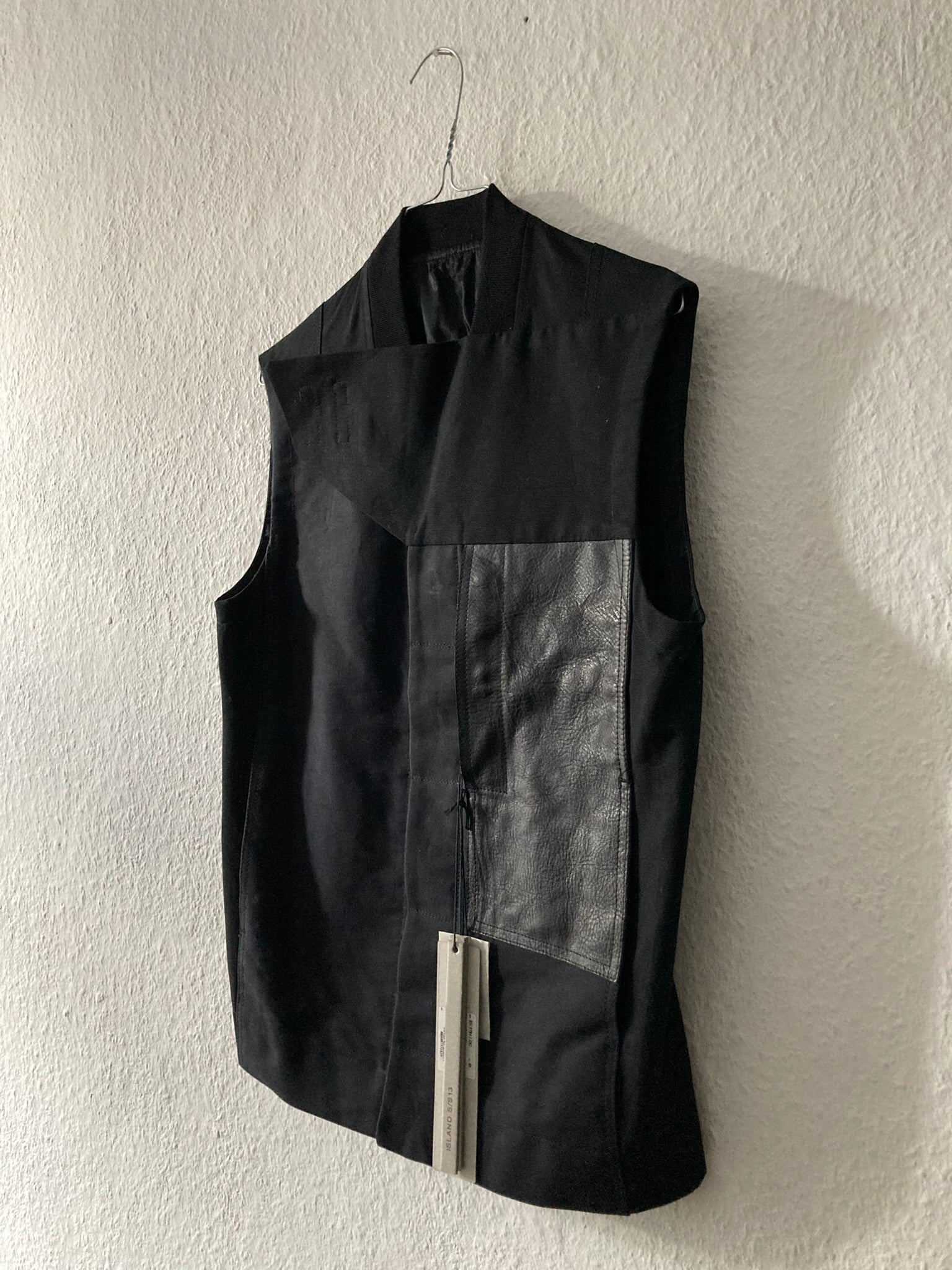 S/S 13 „ISLAND“ Runway Leather Pocket Vest