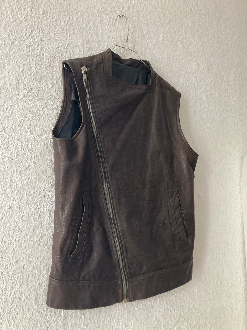 S/S 09 "STRUTTER" Dark Shadow Calf Leather Vest Rick Owens M