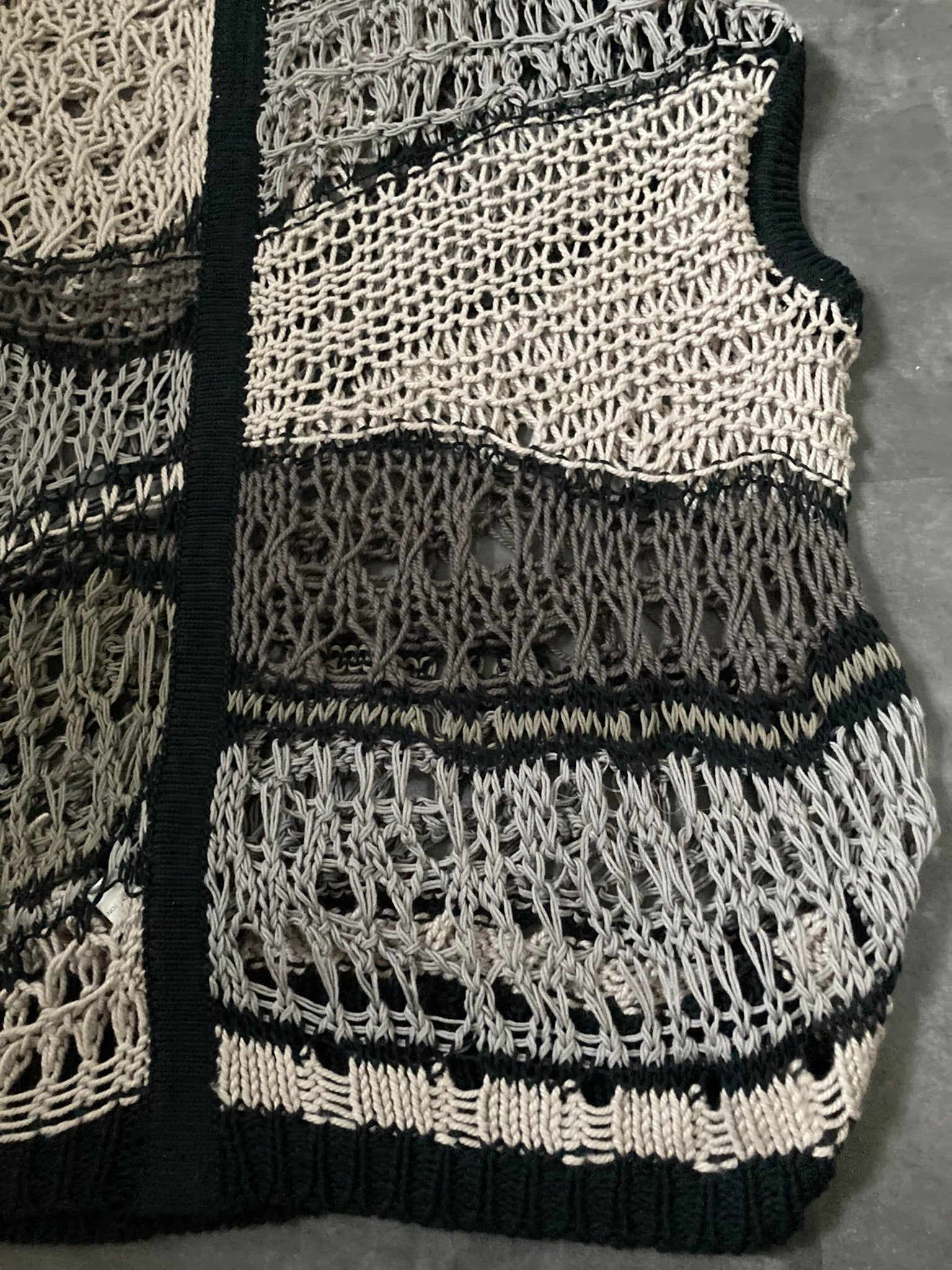 S/S 13 "ISLAND" Psycho Knit Sleeveless Turtleneck