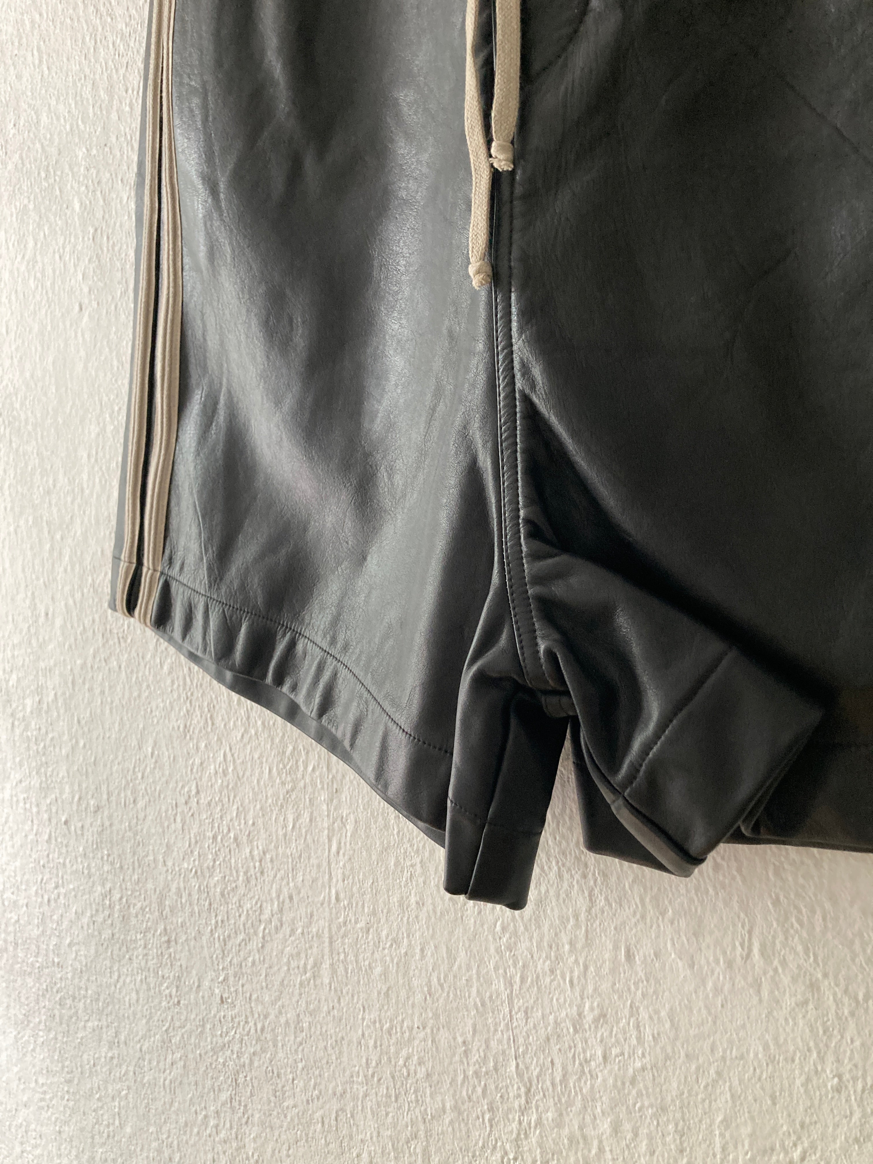 F/W 14 "MOODY" Calf Leather "Big" Shorts Rick Owens IT48/M
