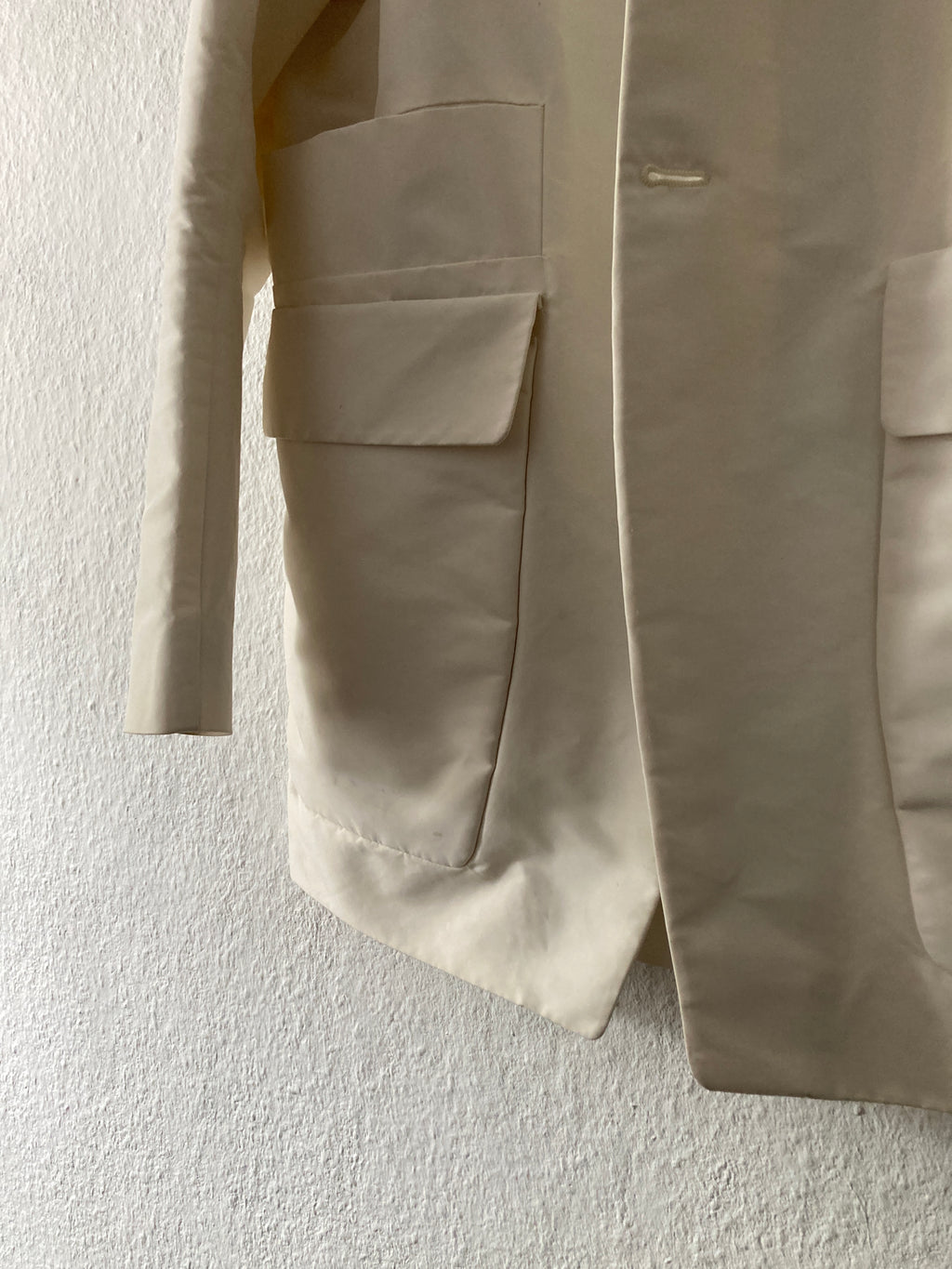 Runway S/S 18 "DIRT" White Cargo Pocket Blazer
