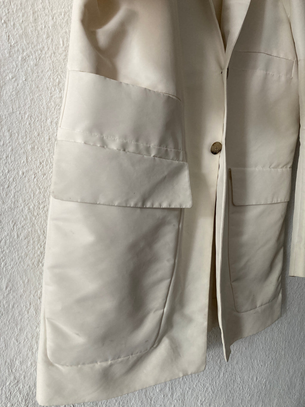 Runway S/S 18 "DIRT" White Cargo Pocket Blazer