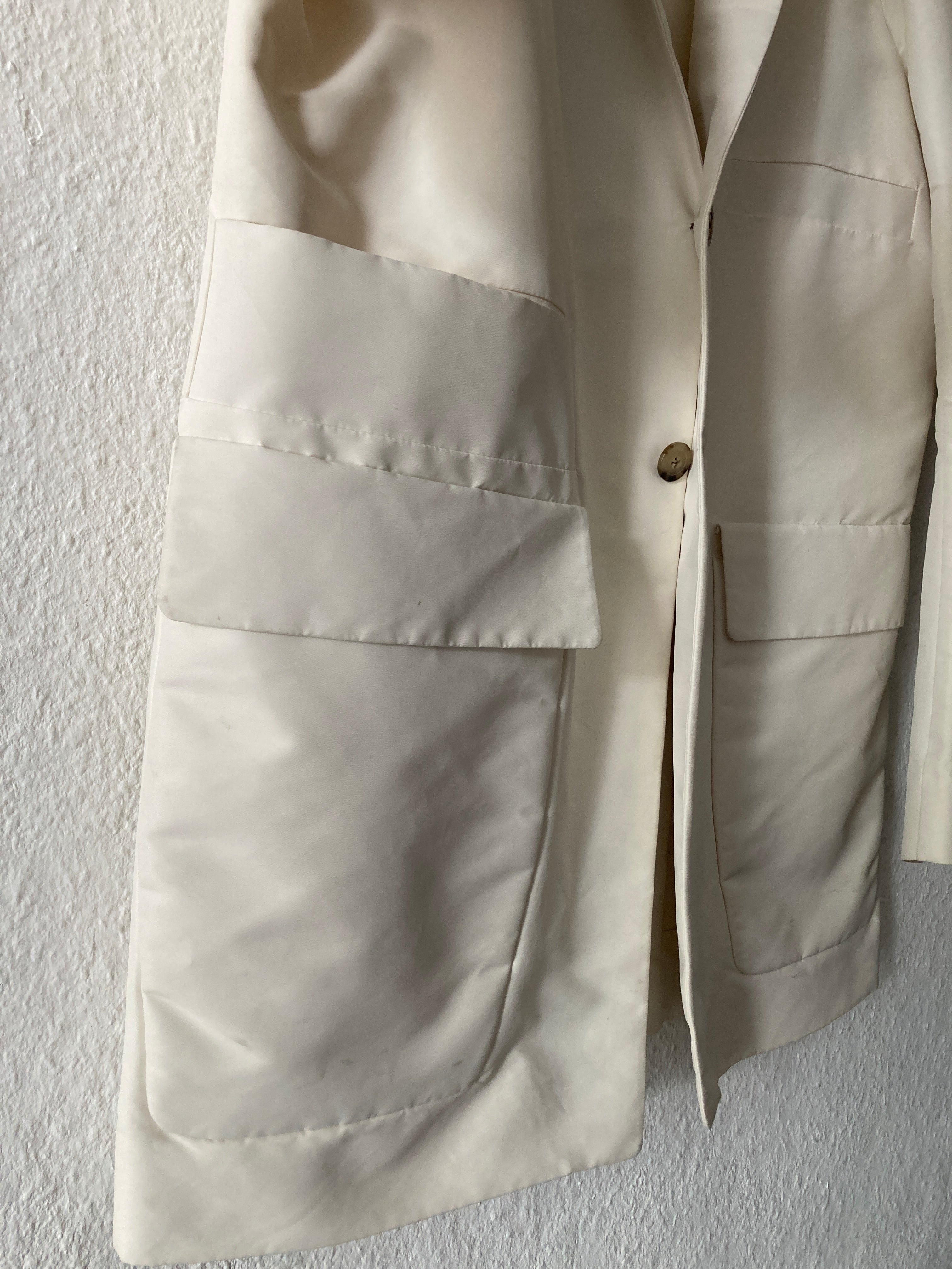 Runway S/S 18 "DIRT" White Cargo Pocket Blazer