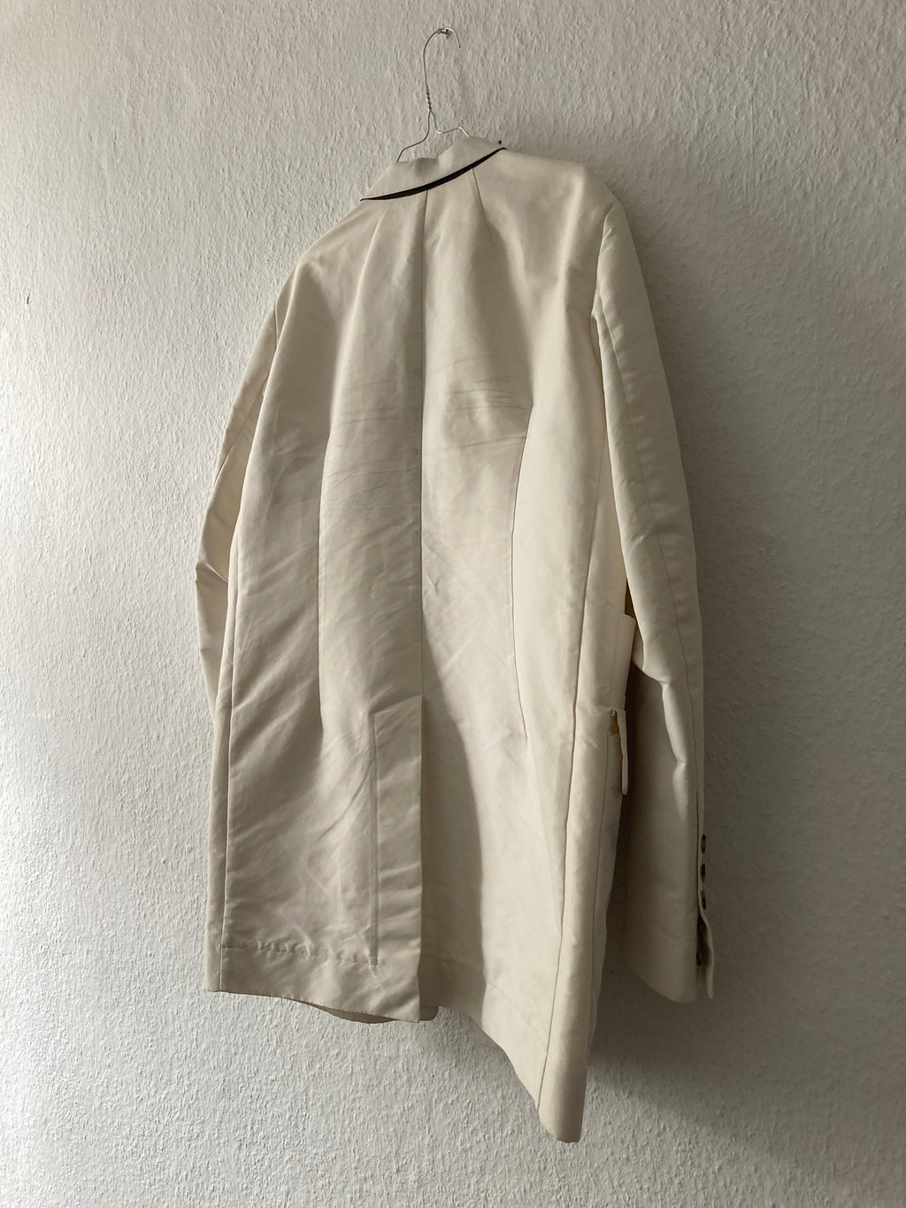 Runway S/S 18 "DIRT" White Cargo Pocket Blazer