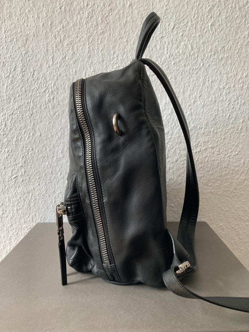 S/S 19 "BABEL" Small Calf Leather Backpack Rick Owens