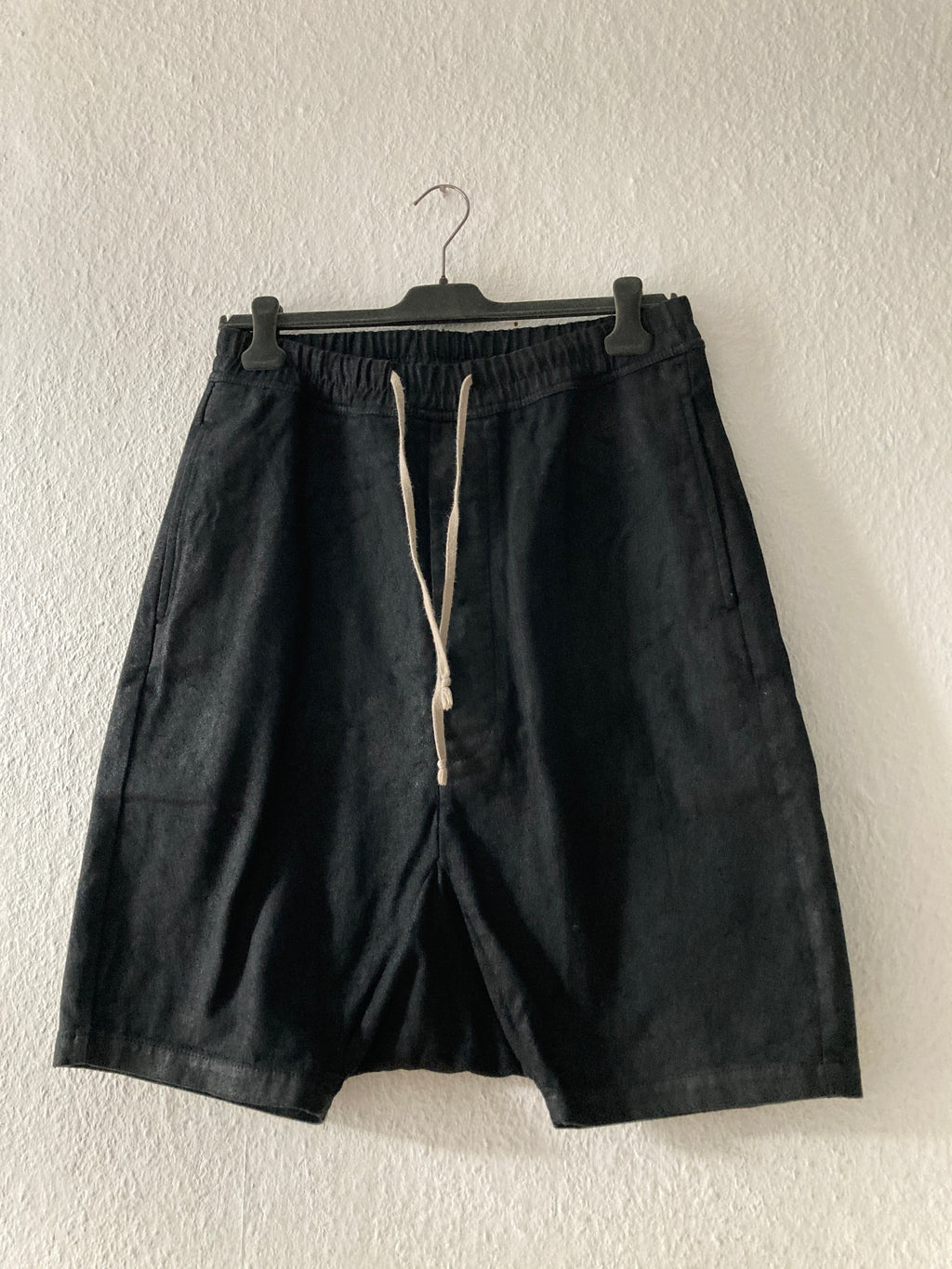 S/S 13 "ISLAND" Waxed "Black Vintage" Pod Shorts Rick Owens M