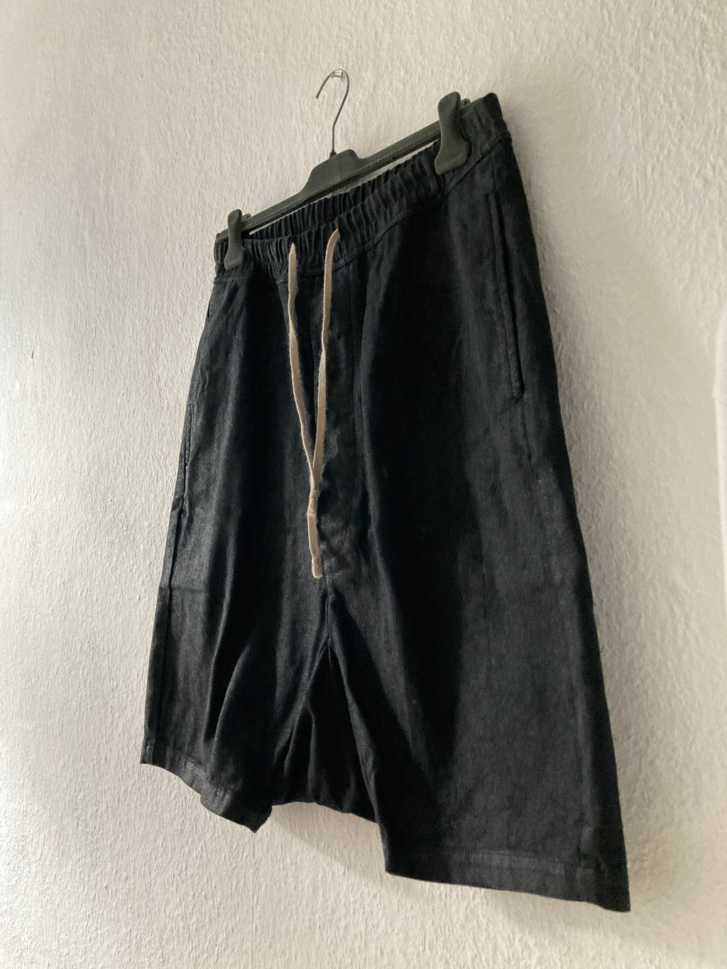 S/S 13 "ISLAND" Waxed "Black Vintage" Pod Shorts Rick Owens M