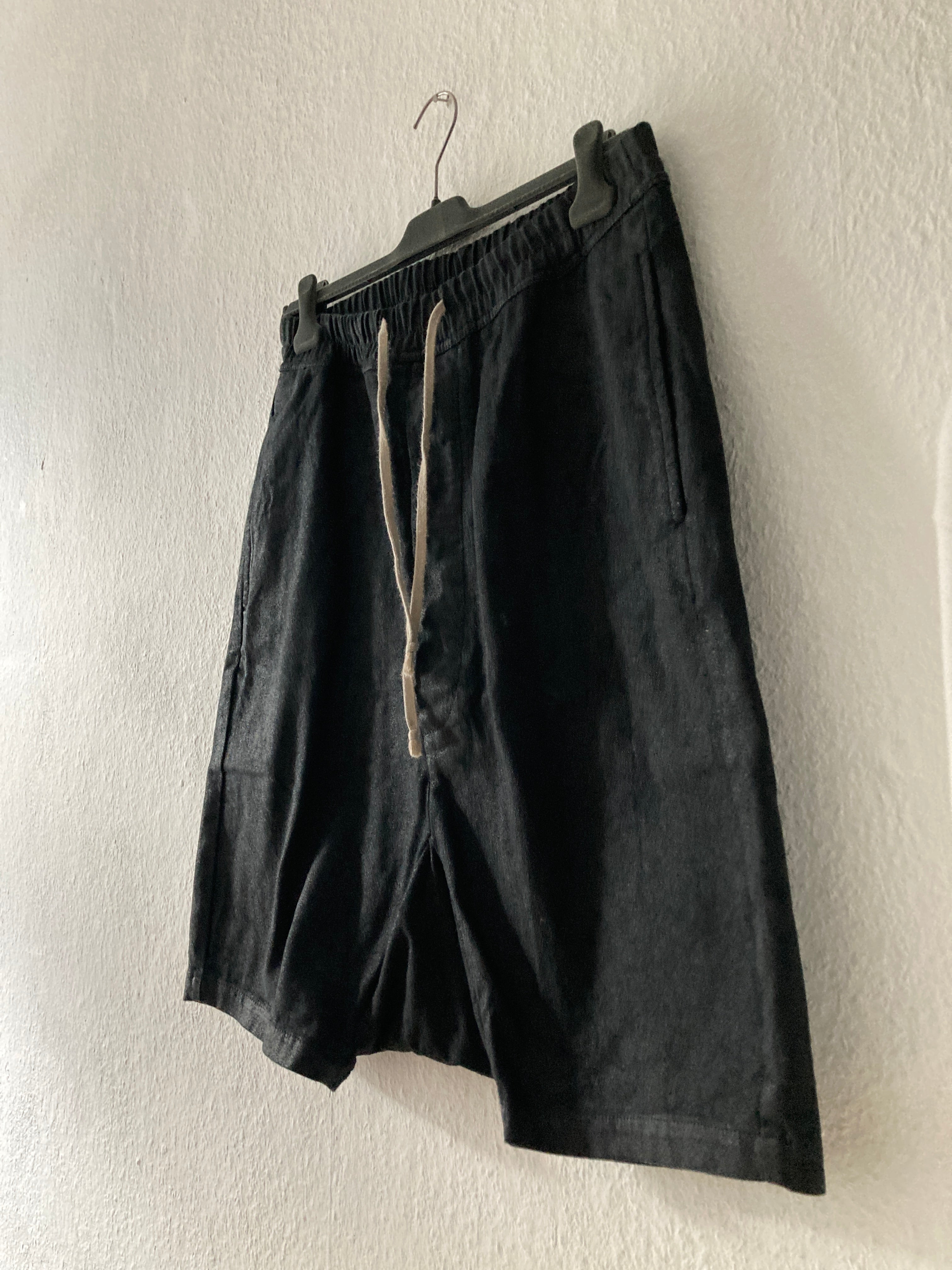 S/S 13 "ISLAND" Waxed "Black Vintage" Pod Shorts Rick Owens M
