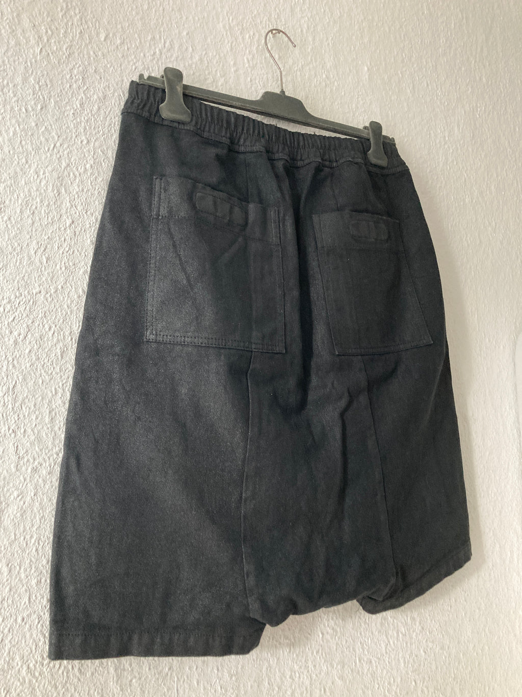 S/S 13 "ISLAND" Waxed "Black Vintage" Pod Shorts Rick Owens M