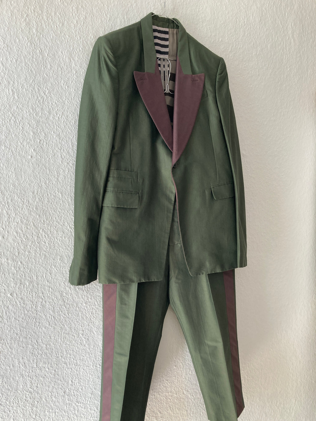 S/S 20 "TECUATL" Forest/Blood Uxmal Silk & Cotton Suit IT50