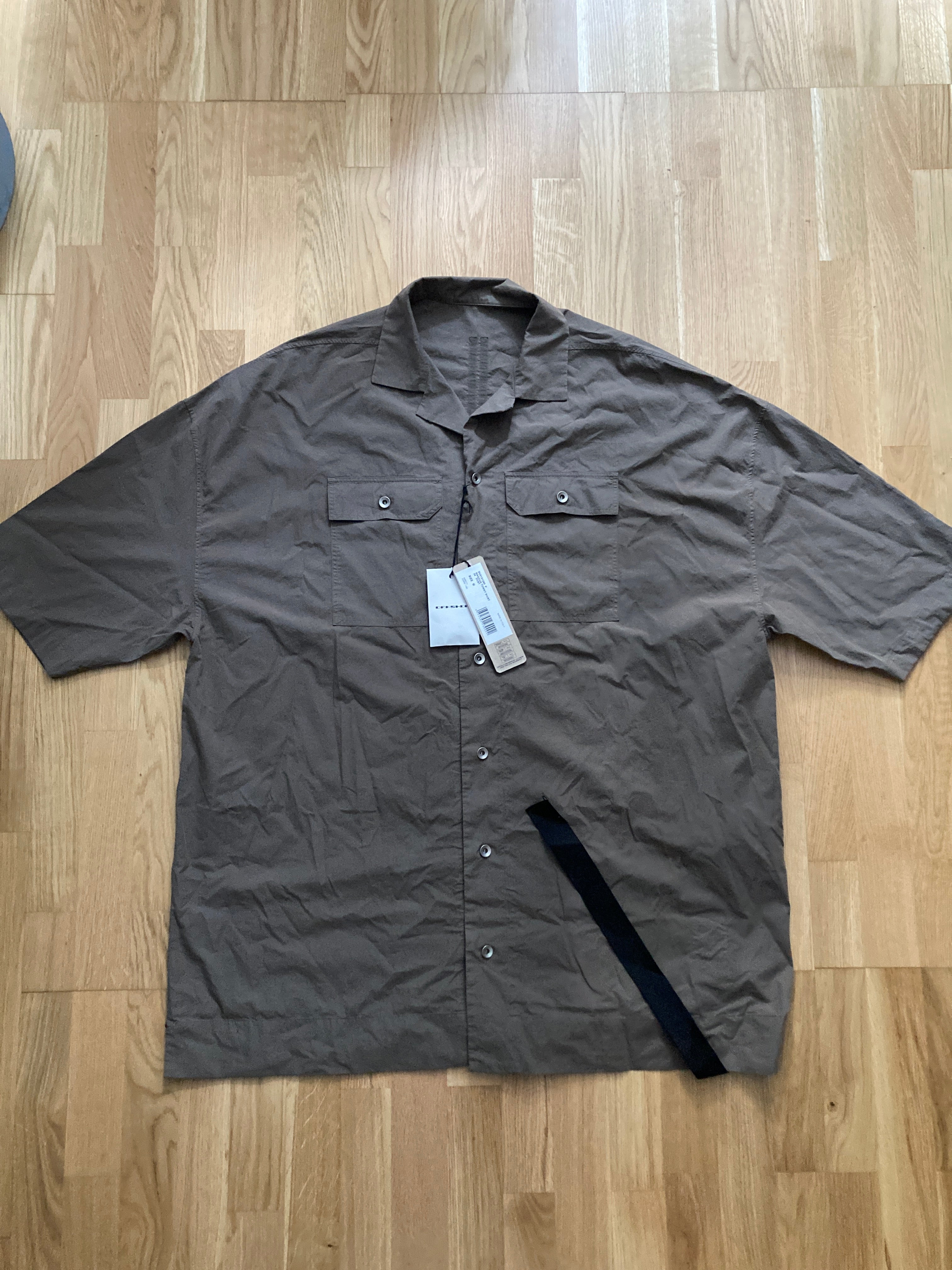 S/S 24 "LIDO" Magnum Tommy Shirt M