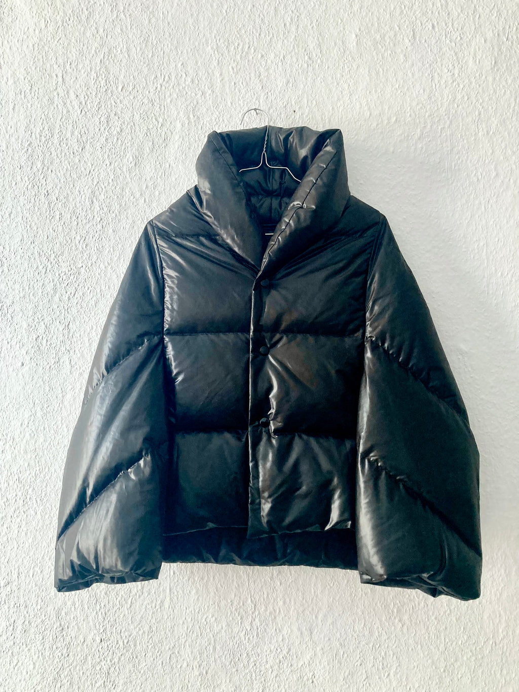 F/W 04 Junya Watanabe Comme des Garcons Runway Cropped Down Puffer Jacket in Black