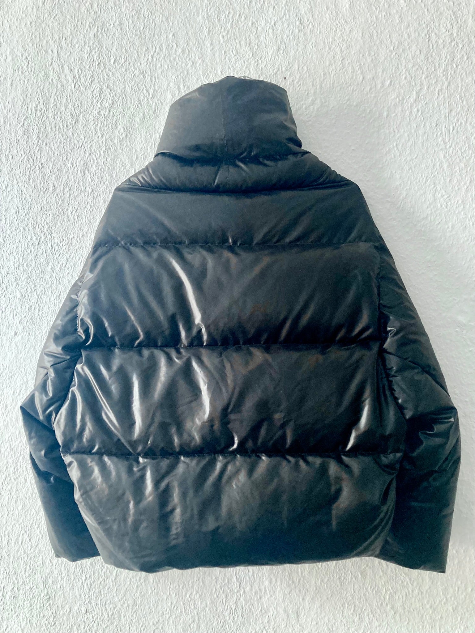F/W 04 Junya Watanabe Comme des Garcons Runway Cropped Down Puffer Jacket in Black