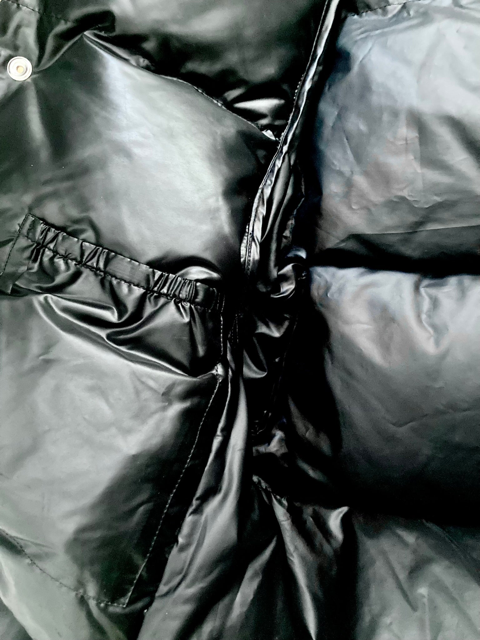 F/W 04 Junya Watanabe Comme des Garcons Runway Cropped Down Puffer Jacket in Black