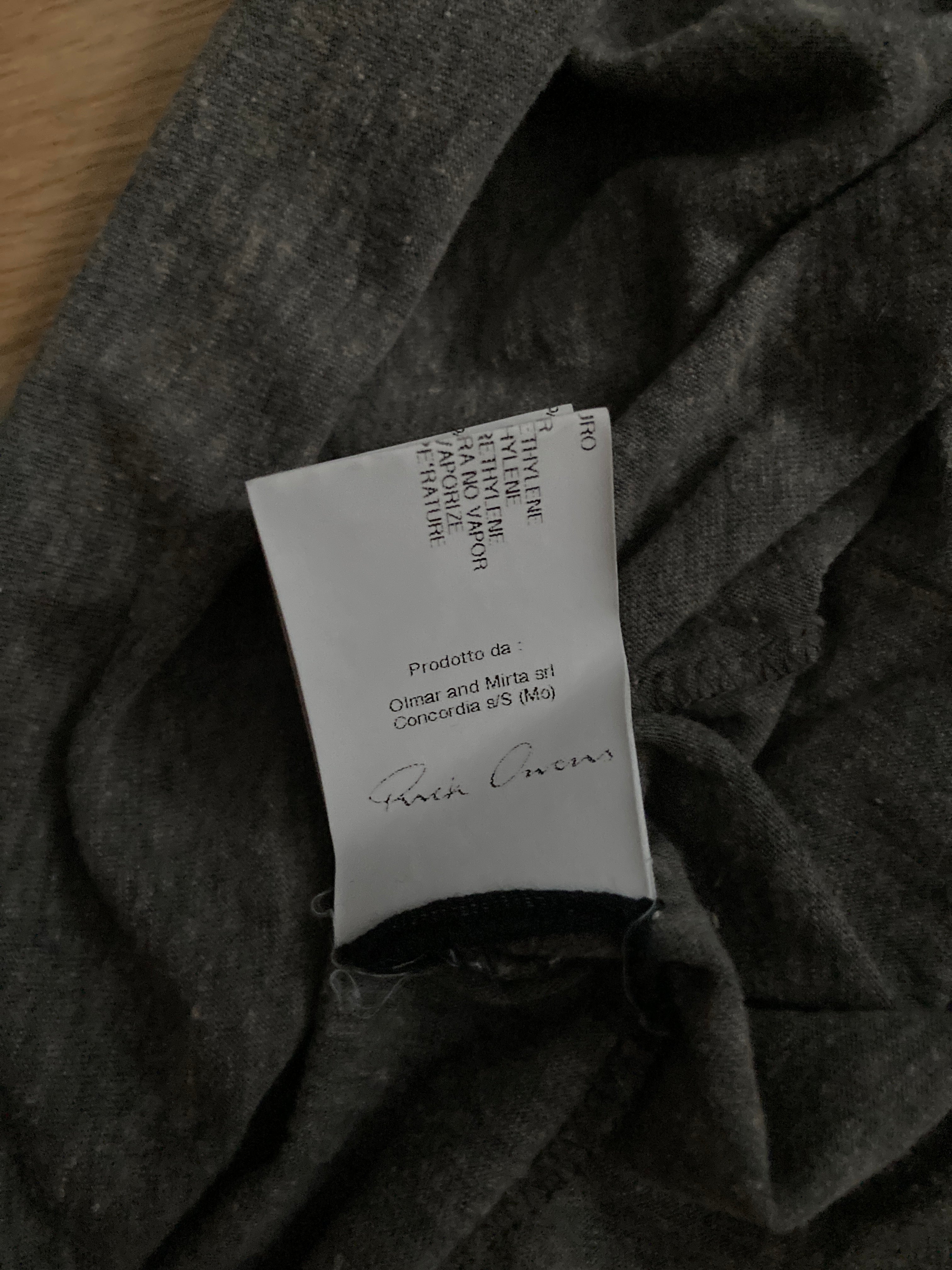 S/S 10 „RELEASE“ Runway Turtleneck Layer Tank Top Rick Owens