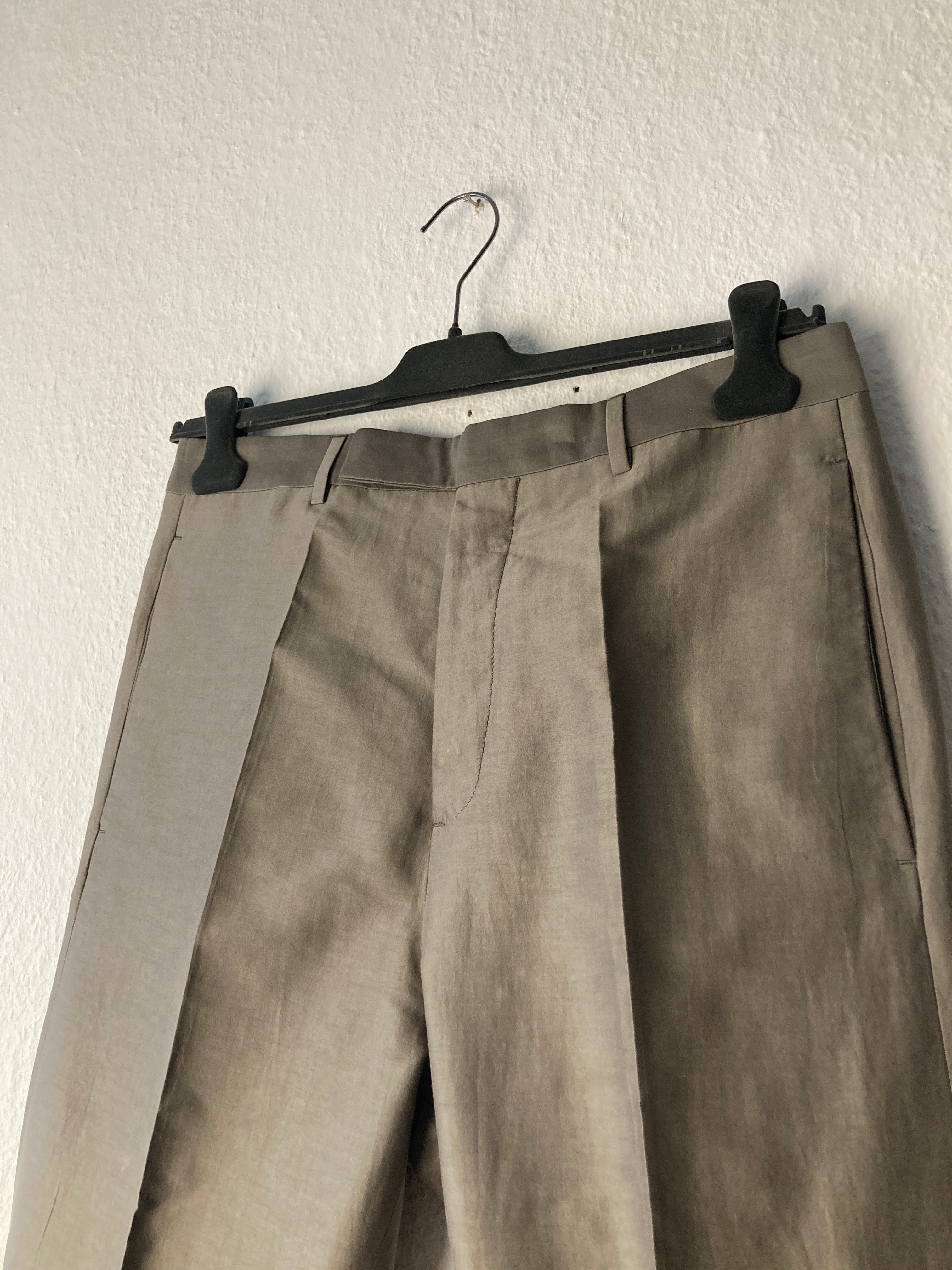 S/S 20 „TECUATL“ Double-Breasted Silk & Cotton Suit in Dust and Size IT54/L