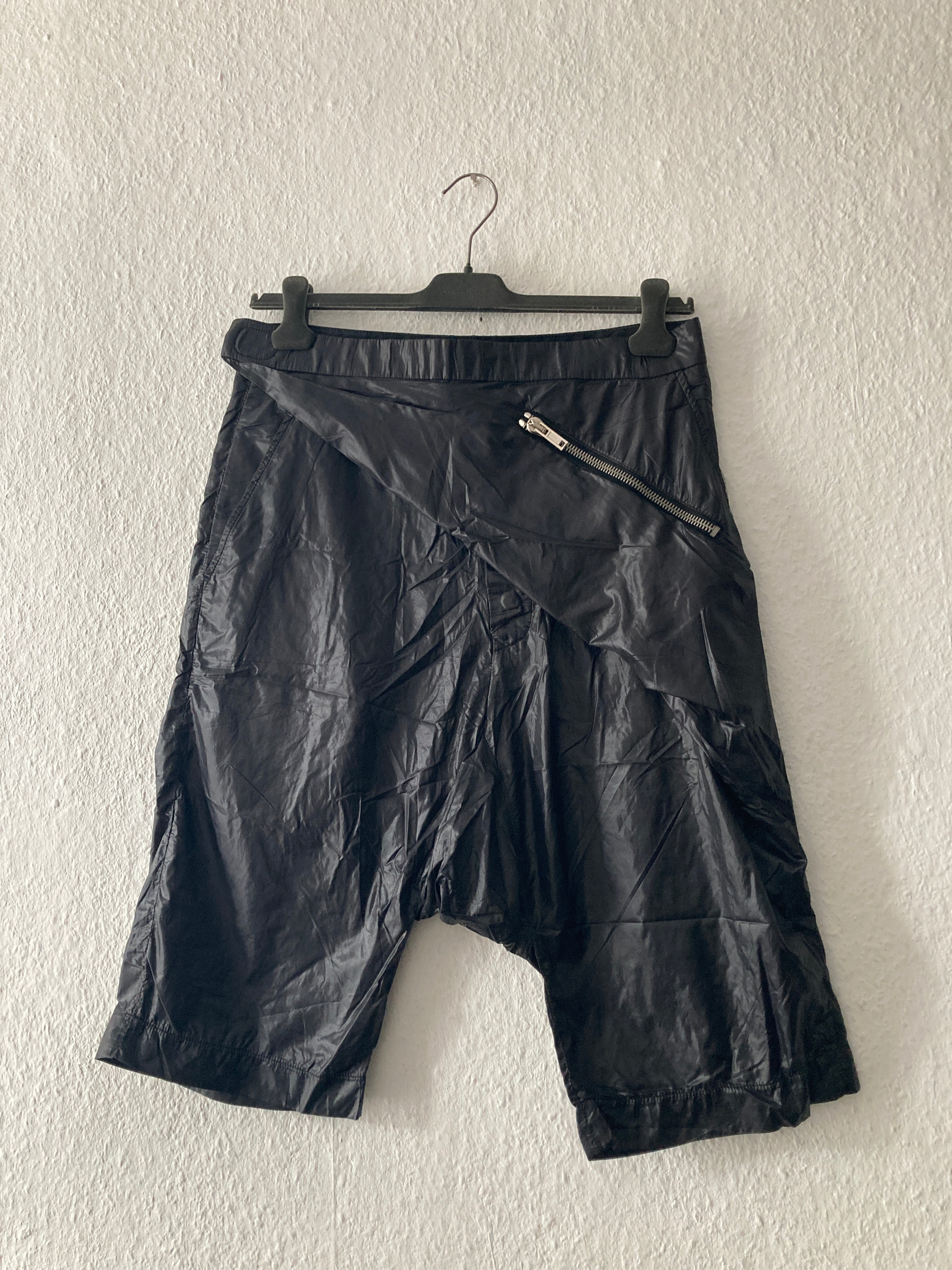 S/S 11 “ANTHEM” Lightweight Nylon Memphis Shorts in Black and Size M