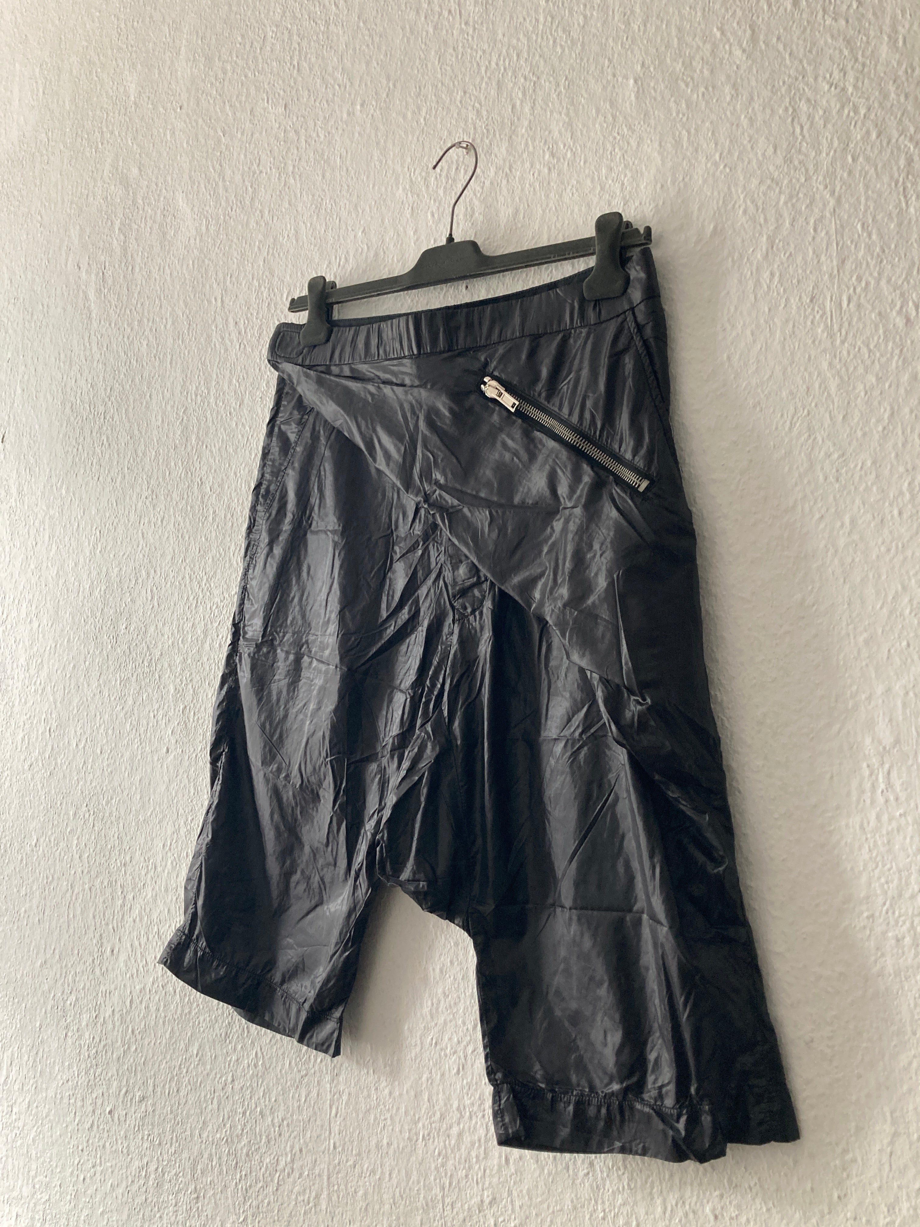 S/S 11 “ANTHEM” Lightweight Nylon Memphis Shorts in Black and Size M