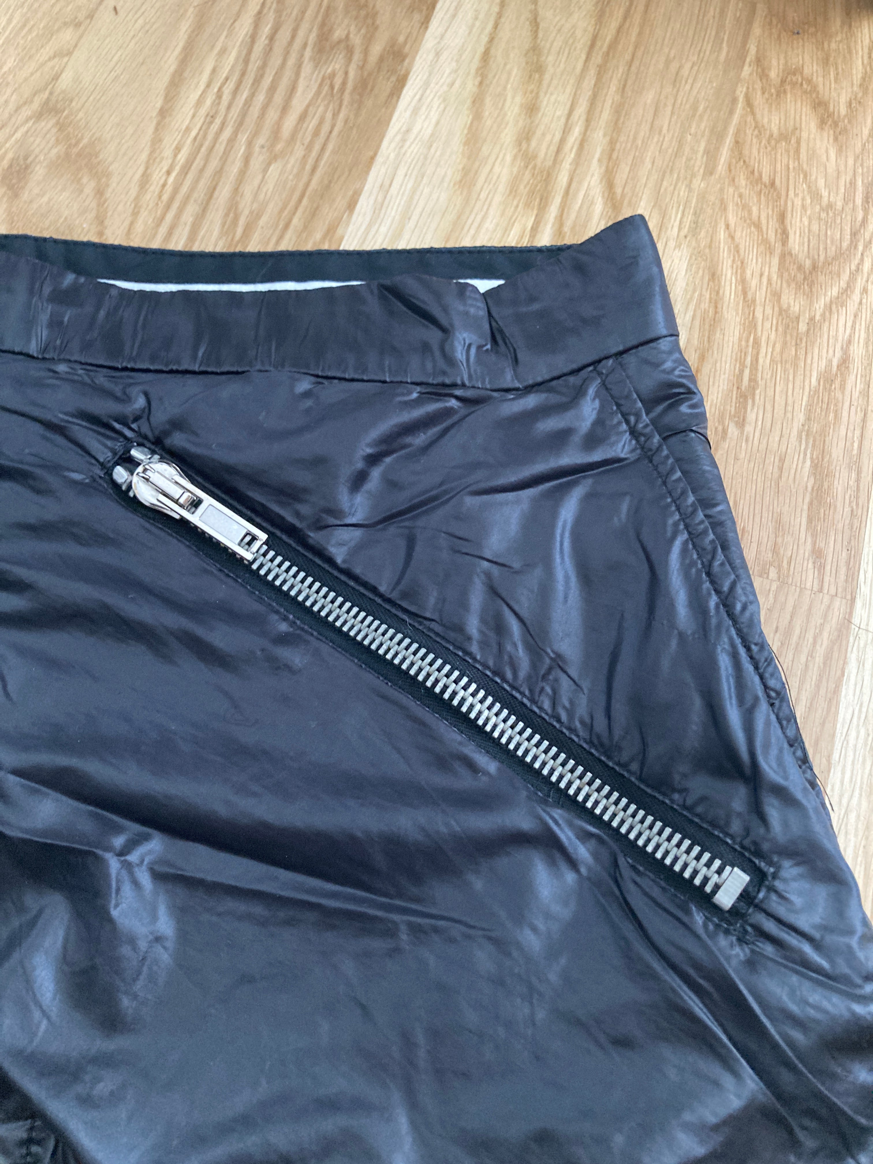 S/S 11 “ANTHEM” Lightweight Nylon Memphis Shorts in Black and Size M