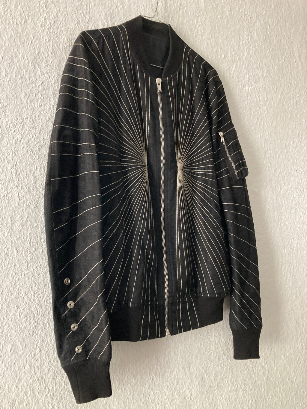 S/S 17 "WALRUS" Radiance Embroidered Bomber Jacket 48/M